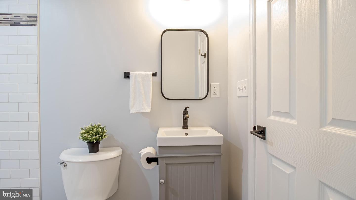 FELLS POINT HISTORIC DISTRICT - Residential Lease