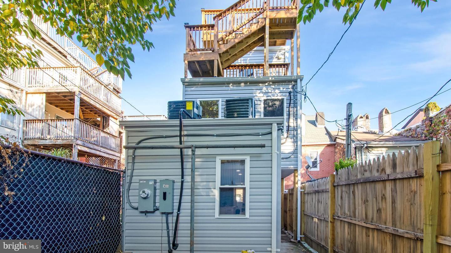 FELLS POINT HISTORIC DISTRICT - Residential Lease