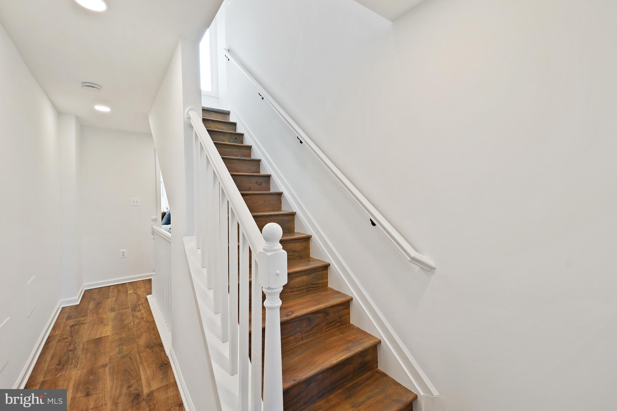 HAMPDEN HISTORIC DISTRICT - Residential