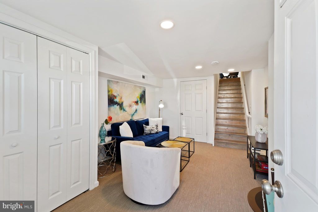 Photo of 3731 Falls Road, BALTIMORE, MD 21211 (MLS # MDBA2212670)