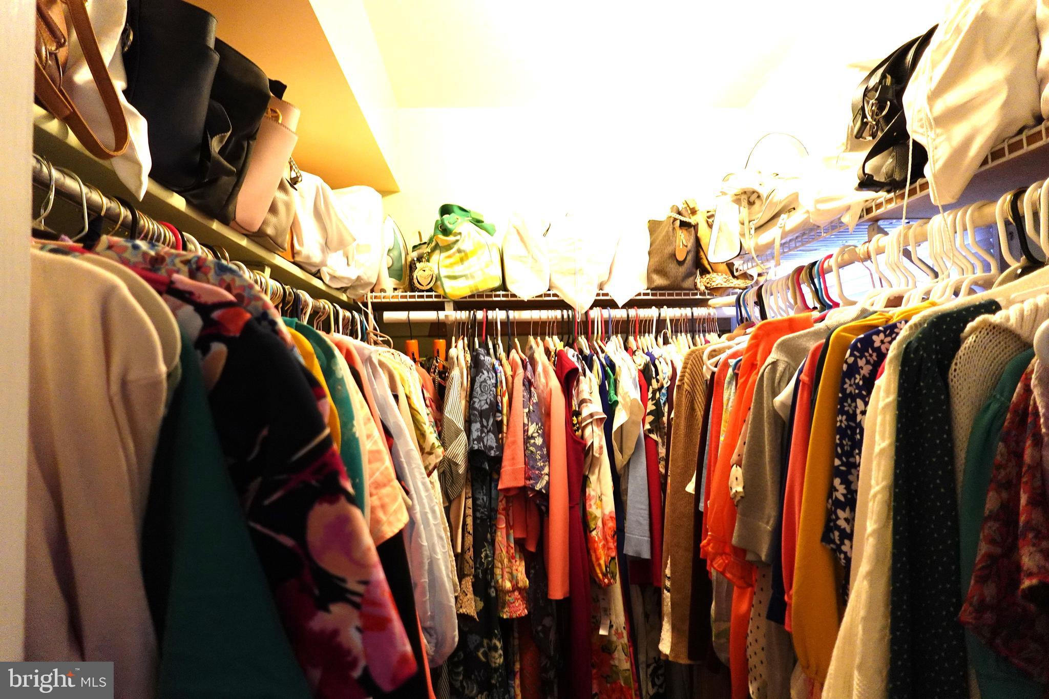 WHITFORD HILL - Residential