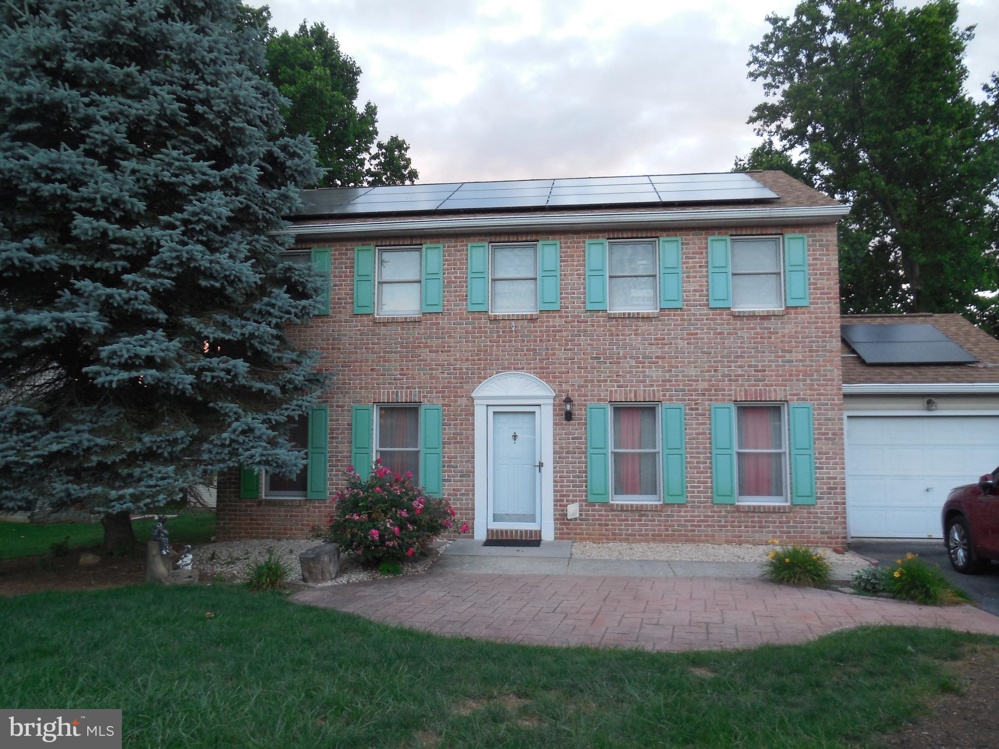 WHITFORD HILL - Residential