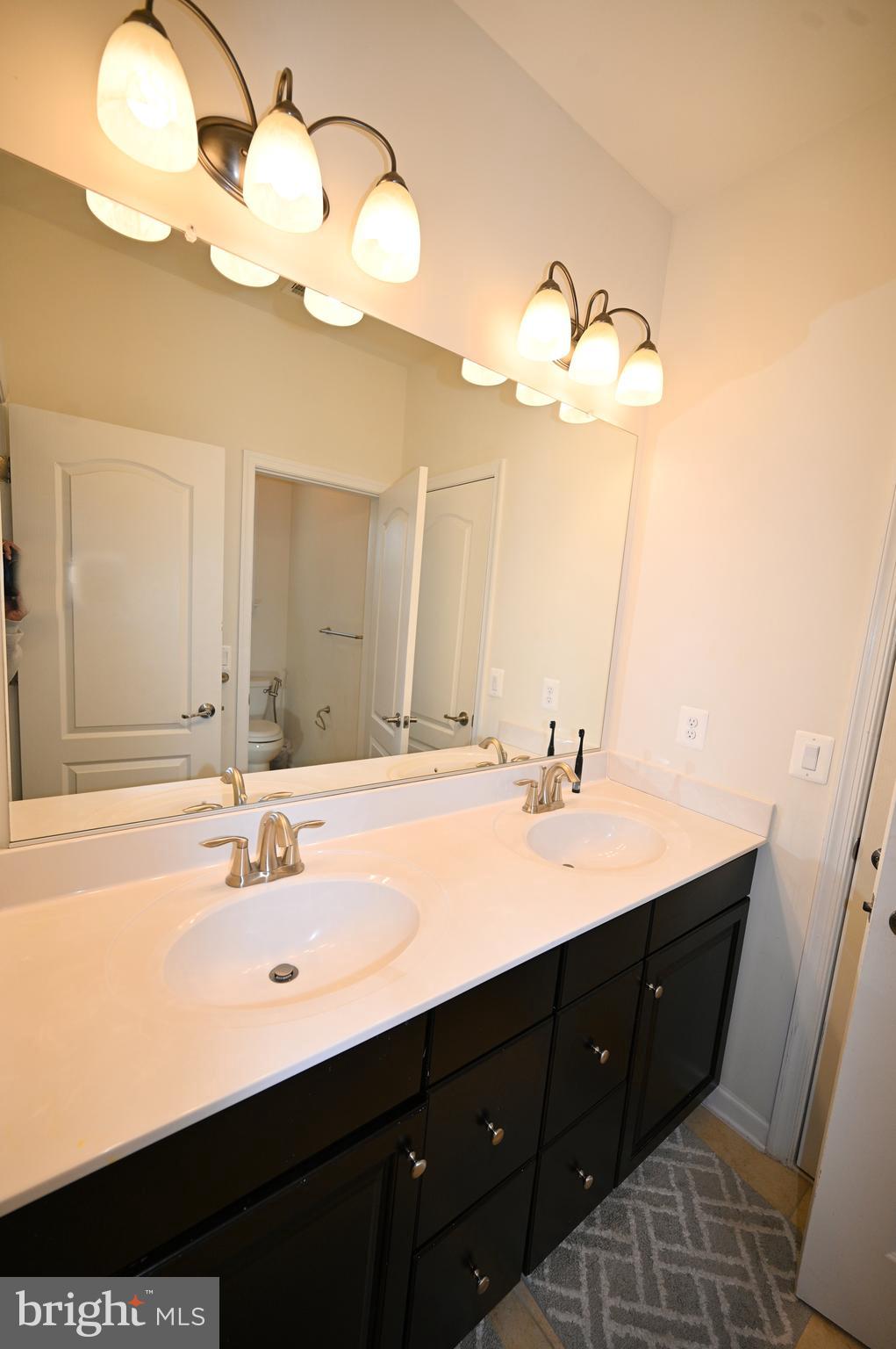 EMBREY MILL - Residential