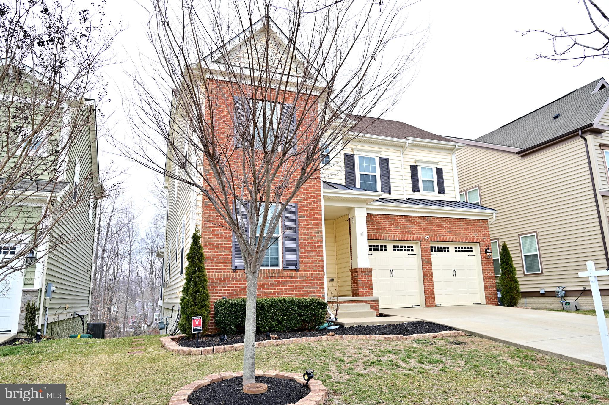 EMBREY MILL - Residential