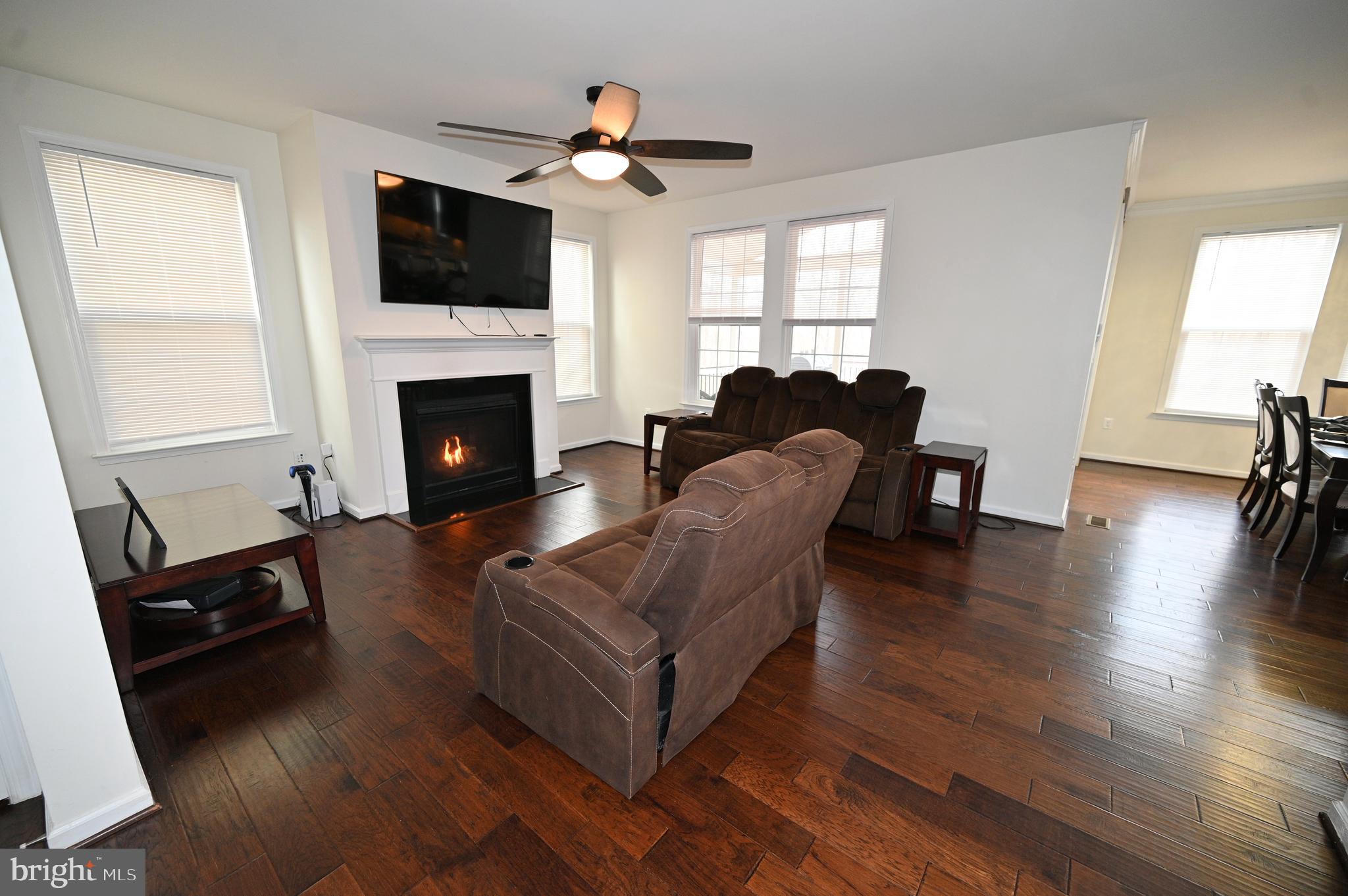 EMBREY MILL - Residential