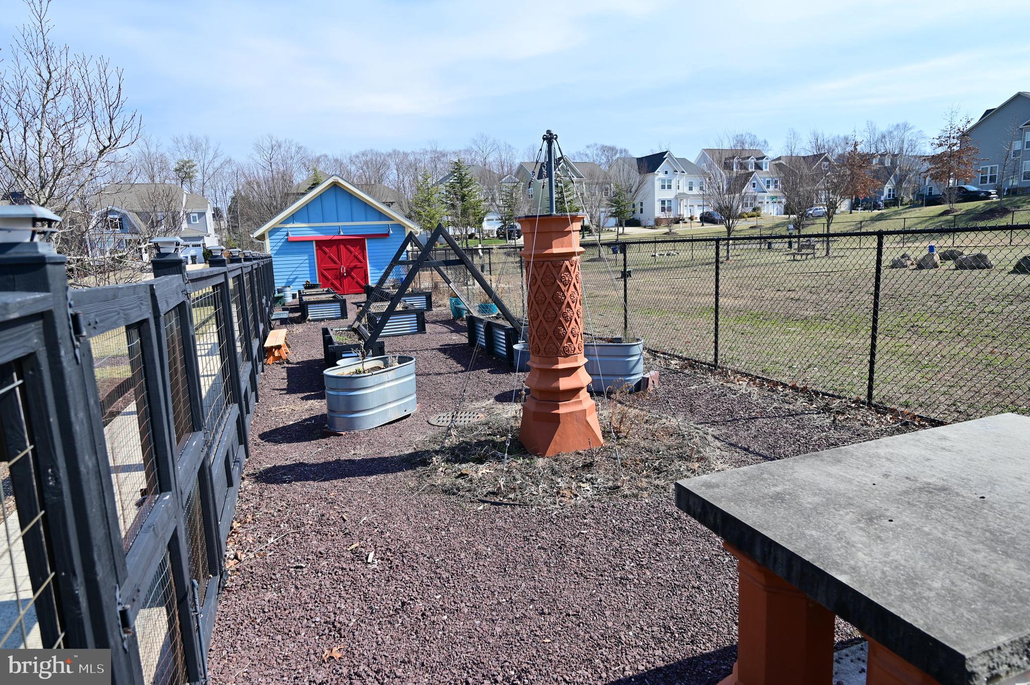 EMBREY MILL - Residential