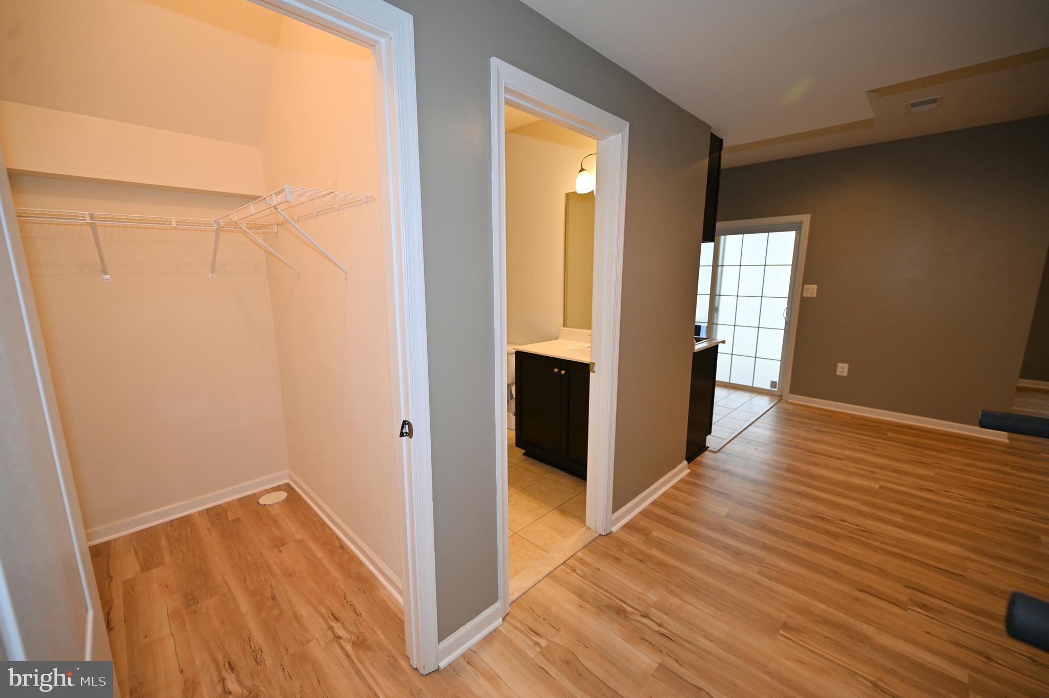 EMBREY MILL - Residential