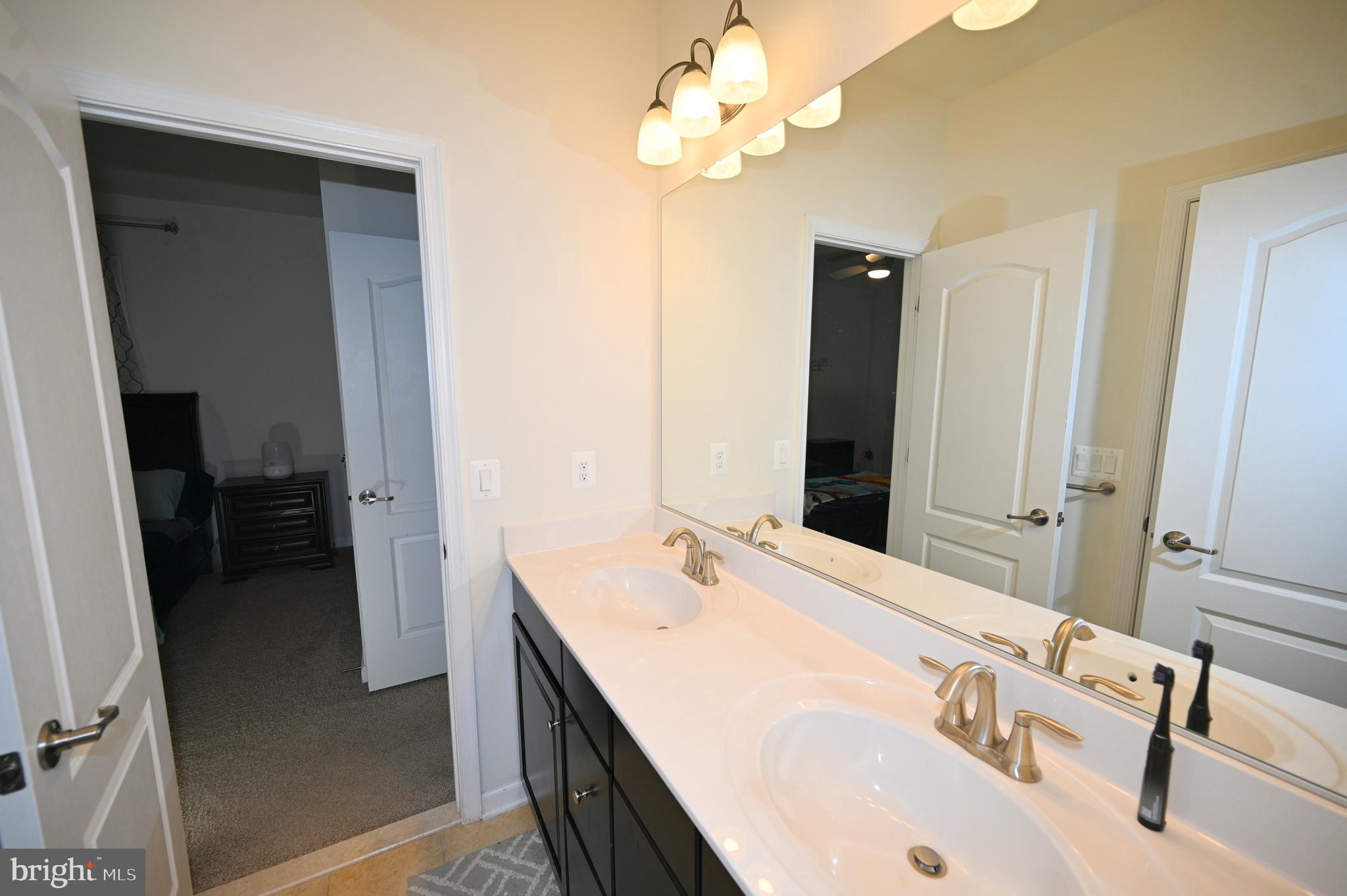 EMBREY MILL - Residential