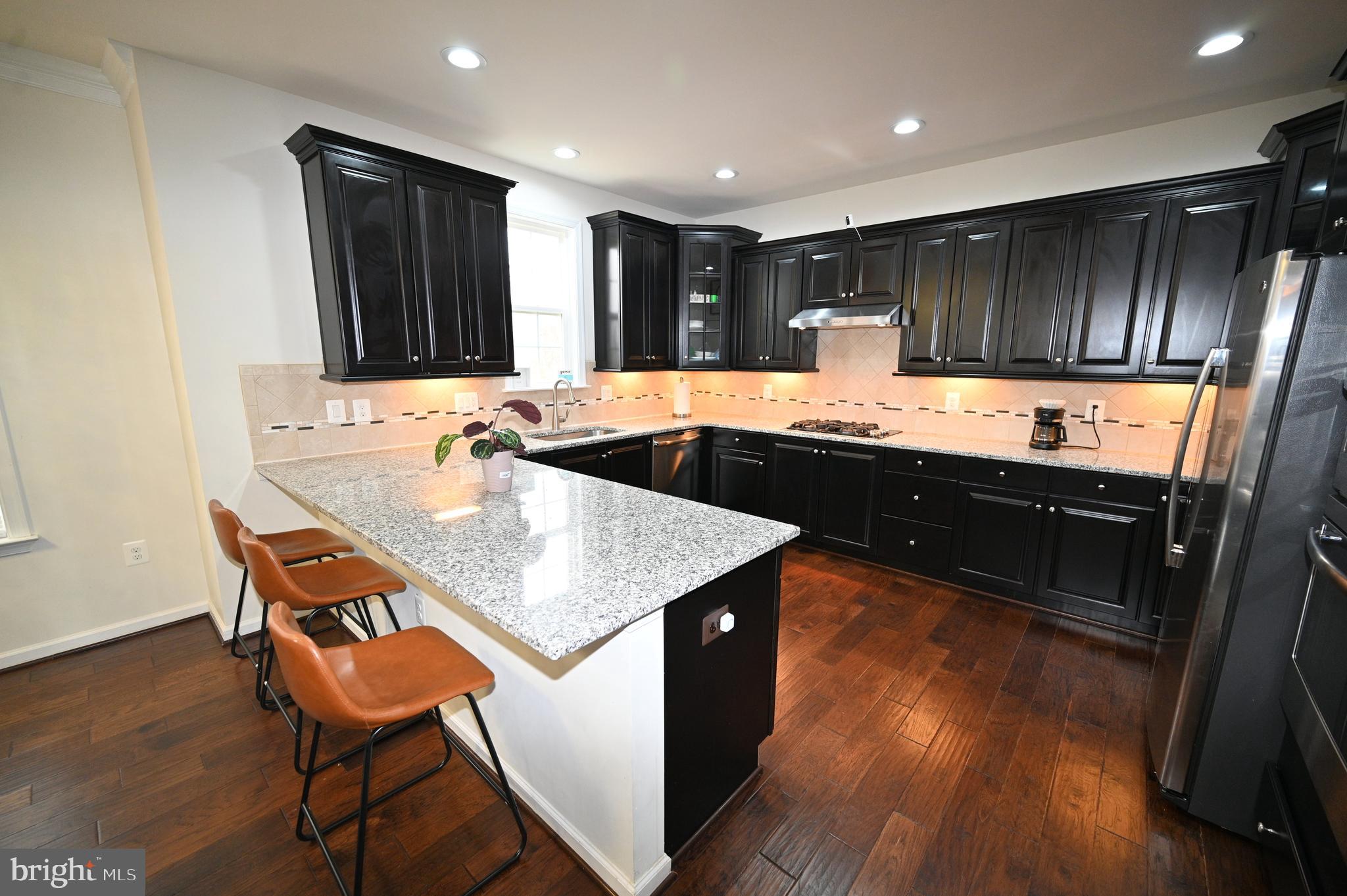 EMBREY MILL - Residential