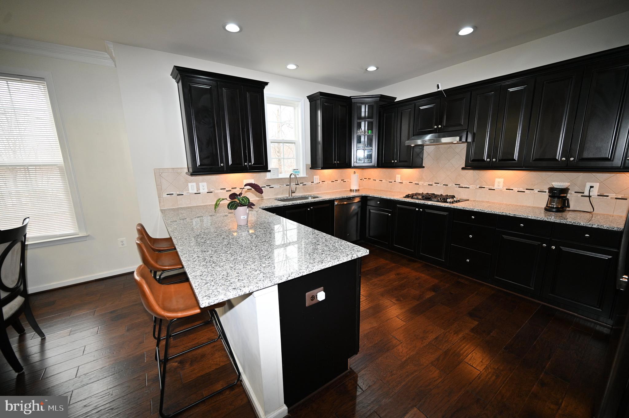 EMBREY MILL - Residential