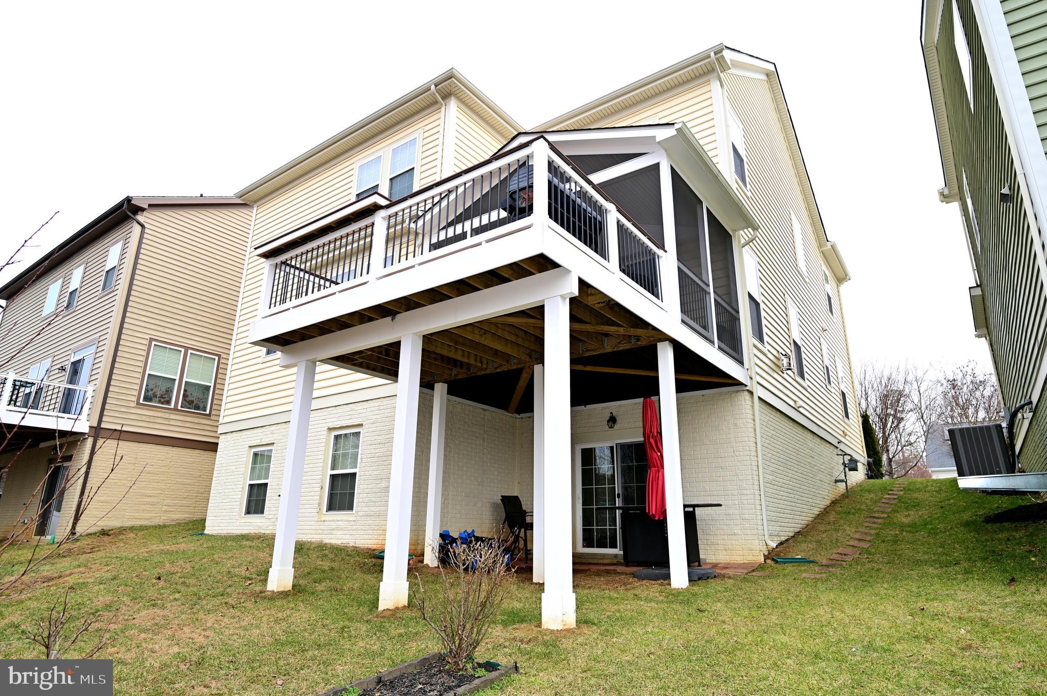 EMBREY MILL - Residential