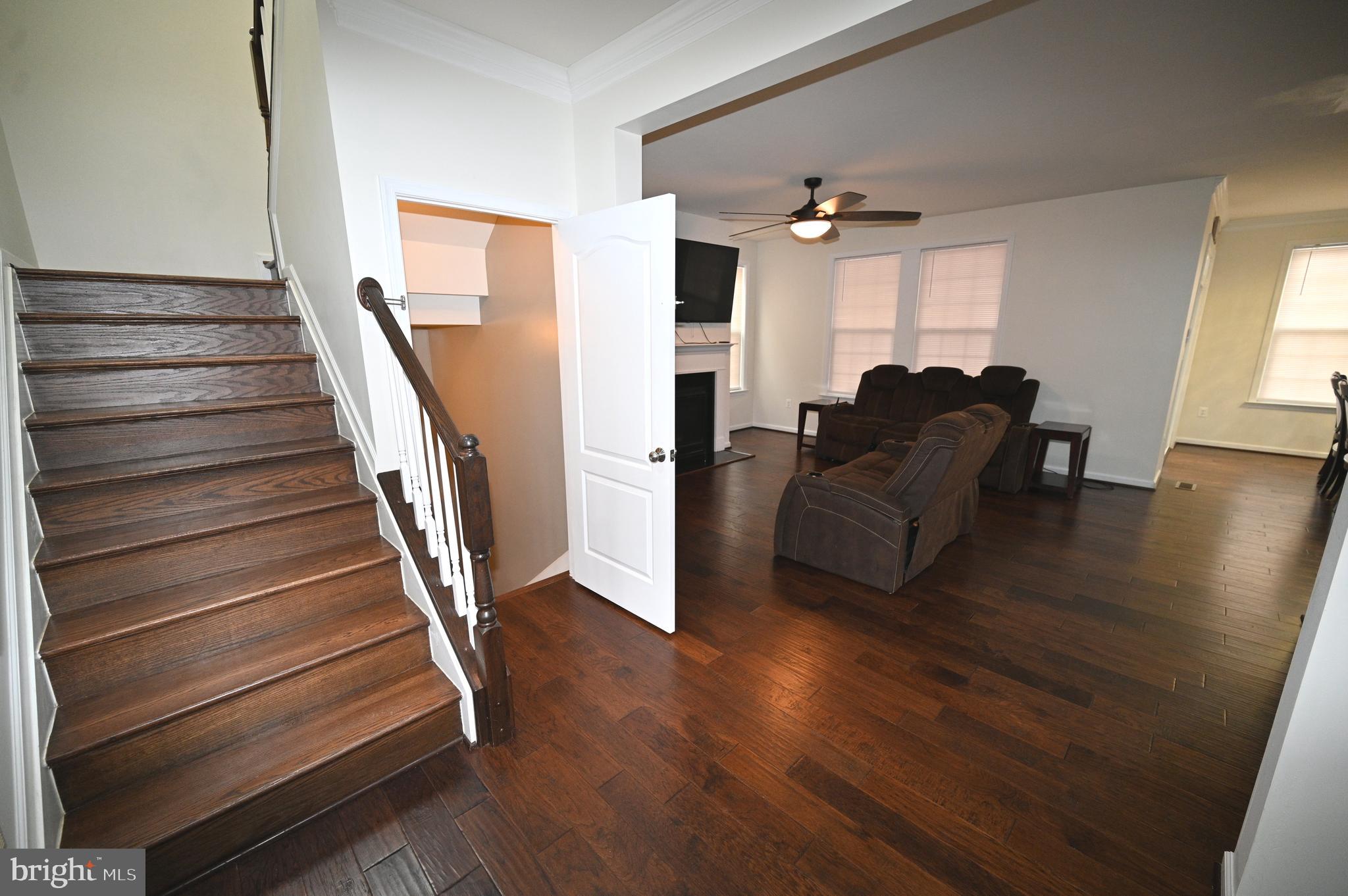 EMBREY MILL - Residential