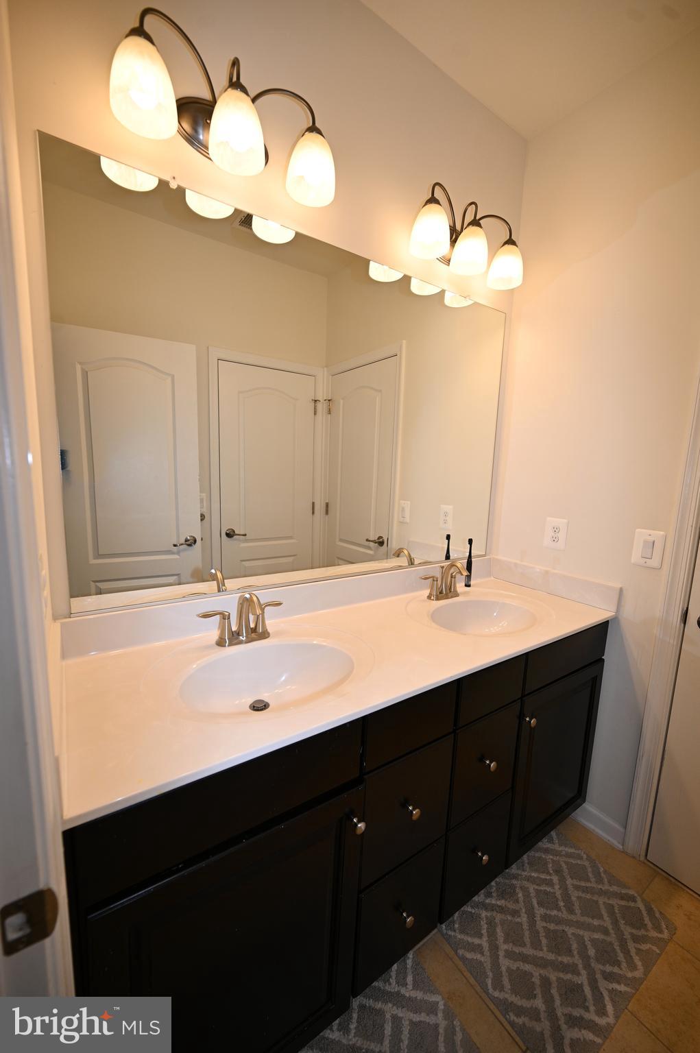 EMBREY MILL - Residential