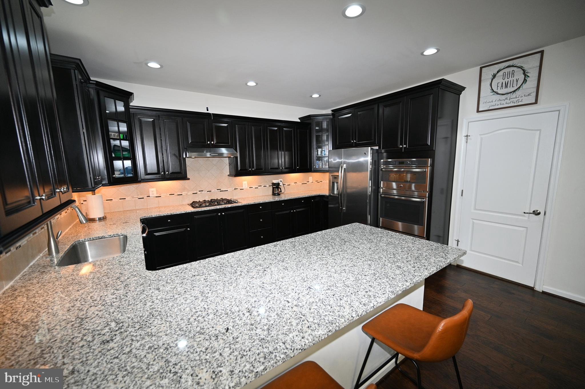 EMBREY MILL - Residential