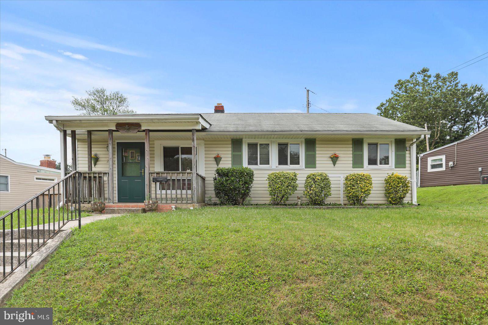 2012 LONGVIEW AVENUE