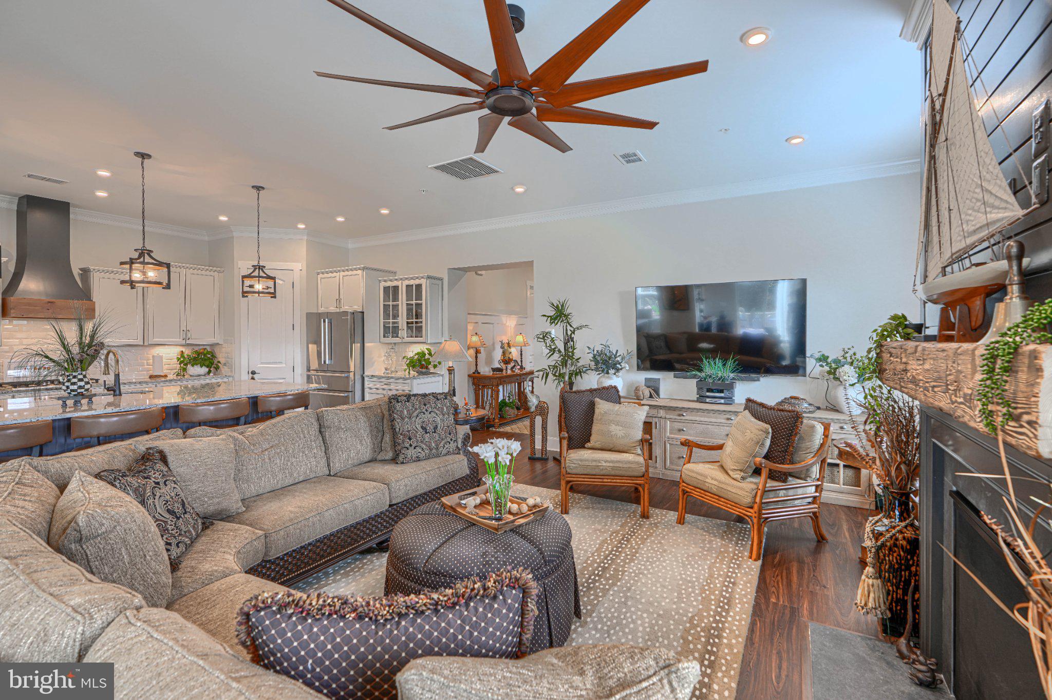 320 BAYBERRY DRIVE