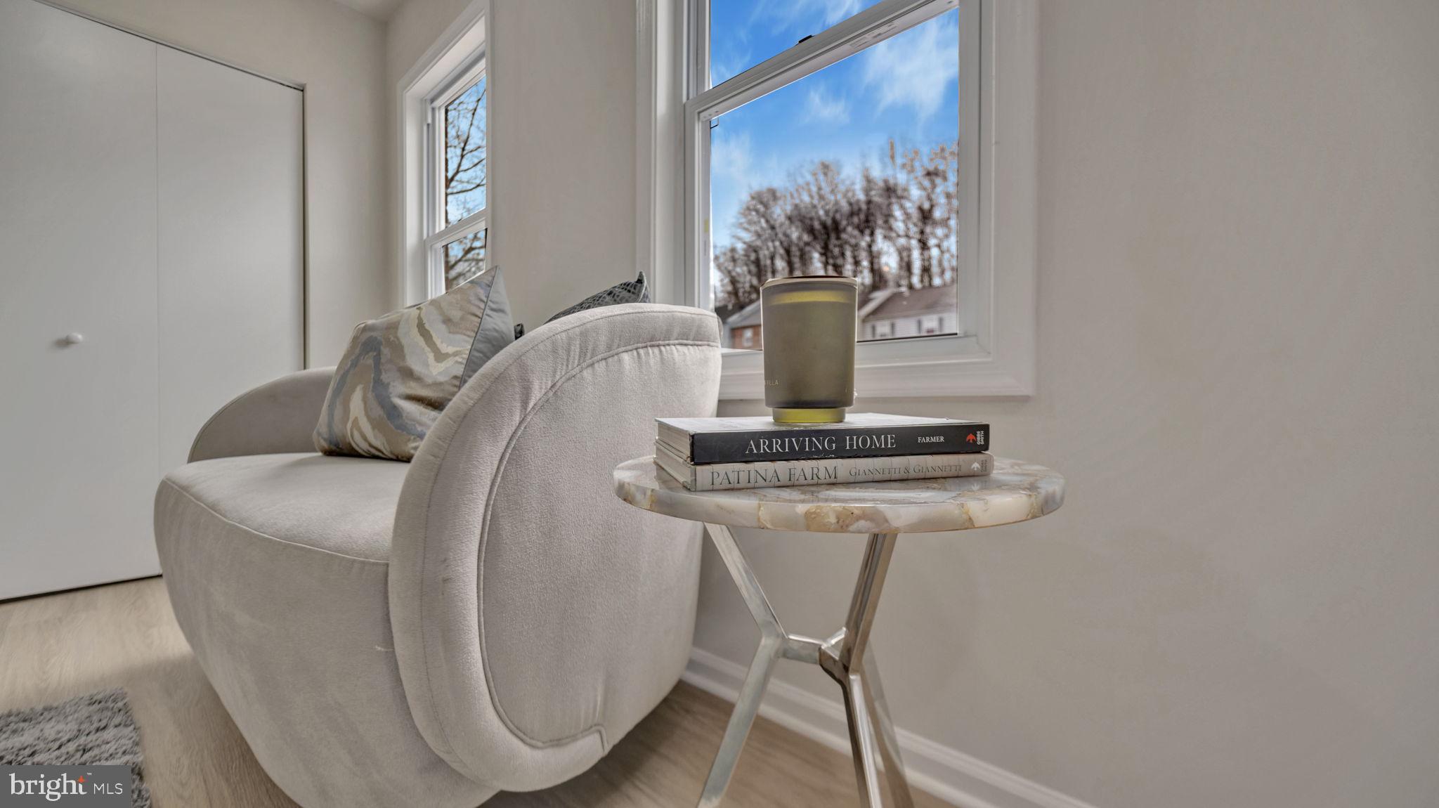 HILLCREST TOWNE - Residential