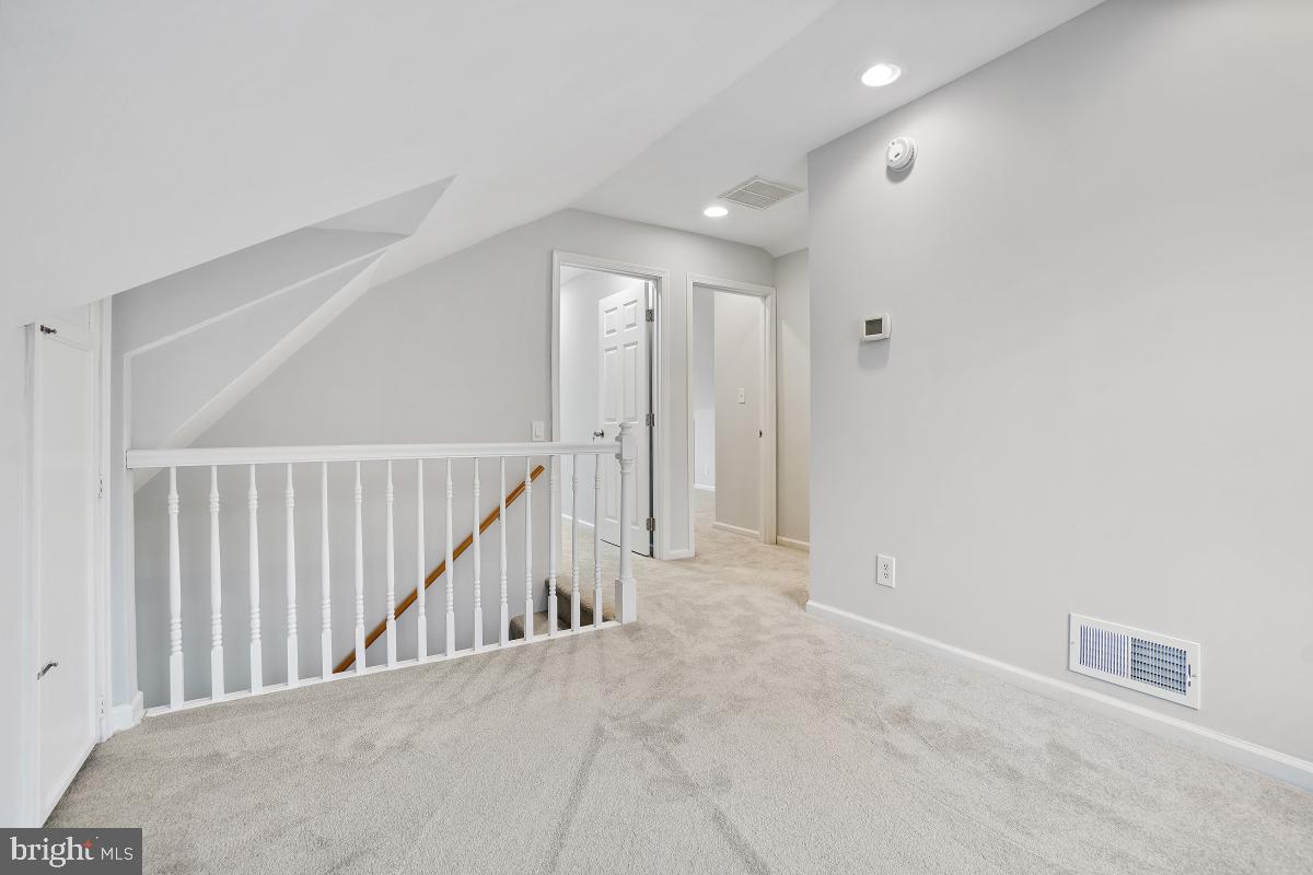 CATONSVILLE HEIGHTS - Residential