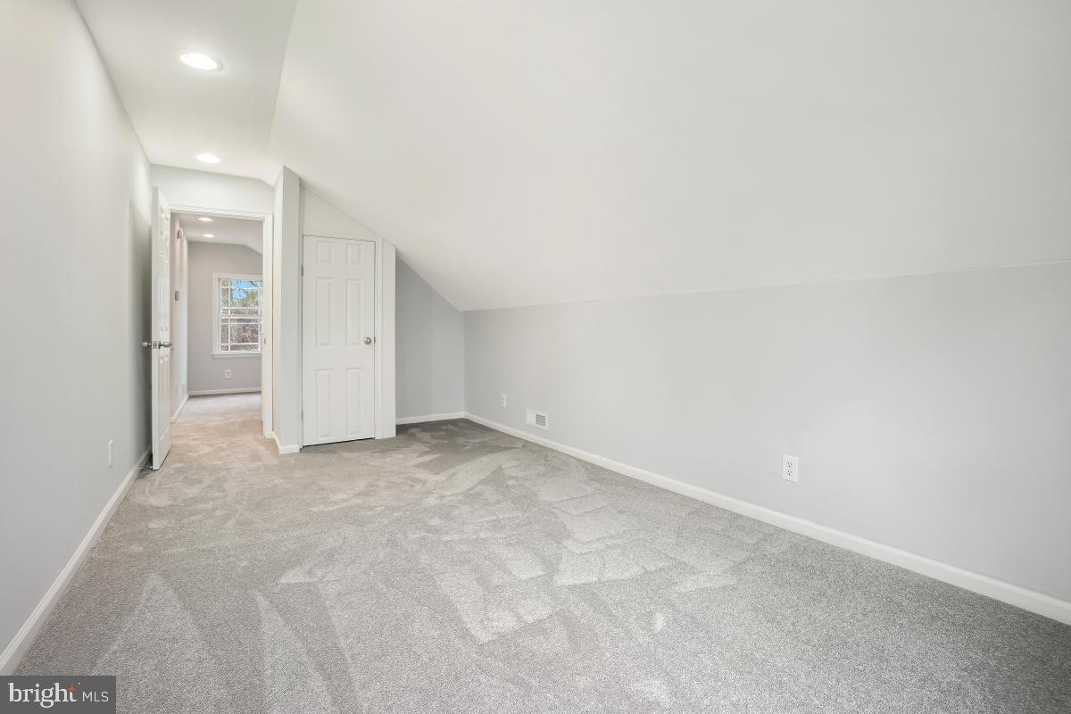 CATONSVILLE HEIGHTS - Residential