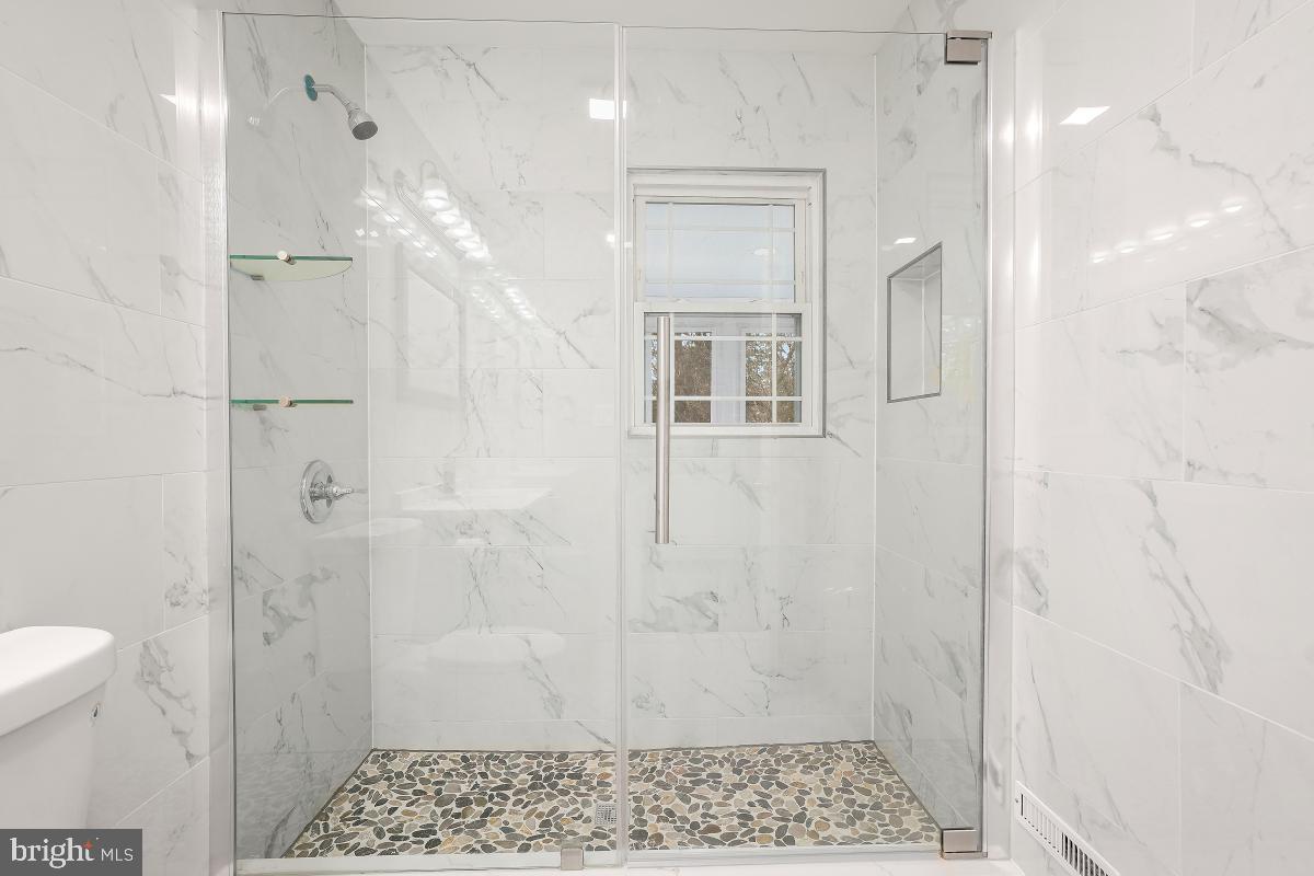 CATONSVILLE HEIGHTS - Residential