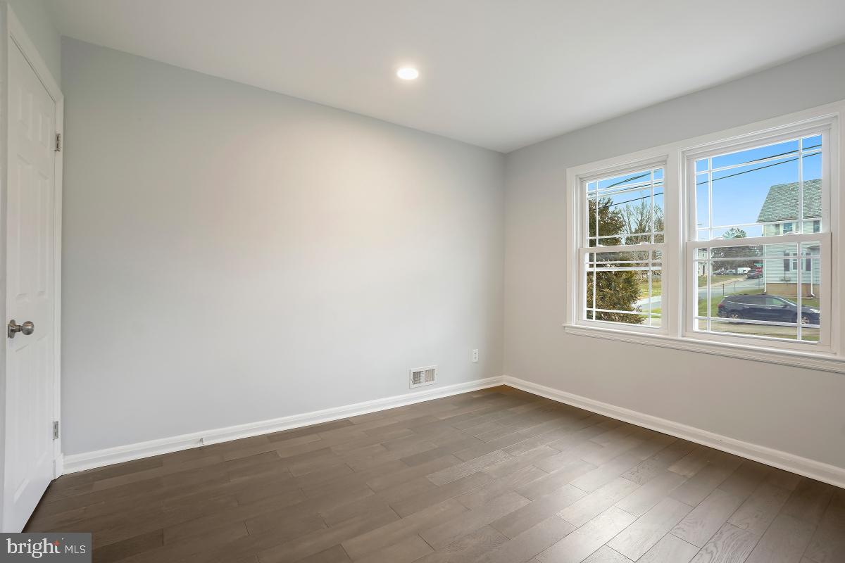 CATONSVILLE HEIGHTS - Residential