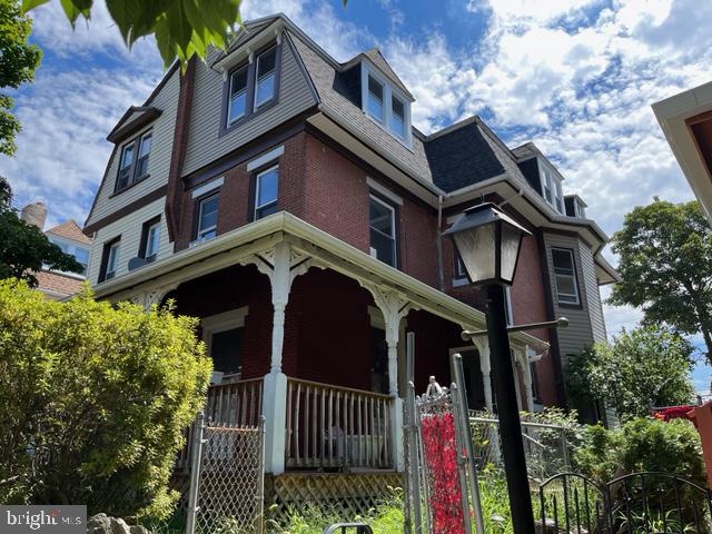 BEING SOLD AS A TENANT OCCUPIED PROPERTY.
Fully renovated. New Porch in front. Property runs street
to street. Garage in back.
Lease terms Philadelphia Housing Authority pays full
rent $2750/month. Lease ends 2/28/25