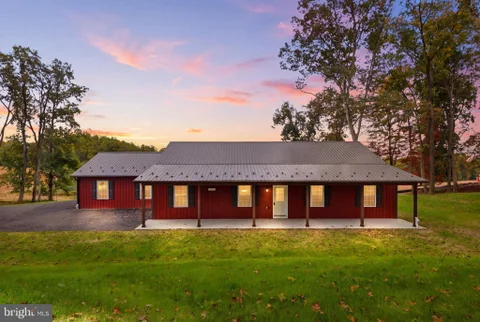 MLS: PAYK2113766