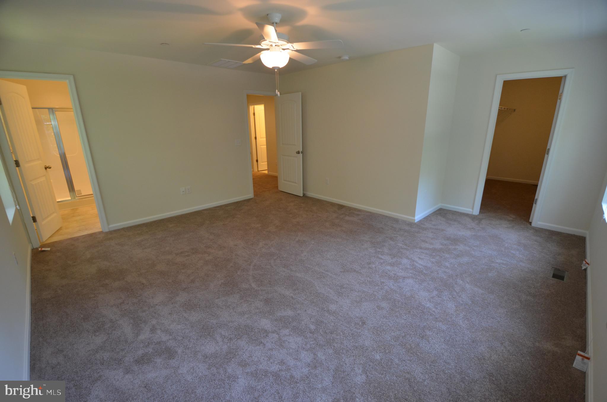 DEALE - Residential Lease