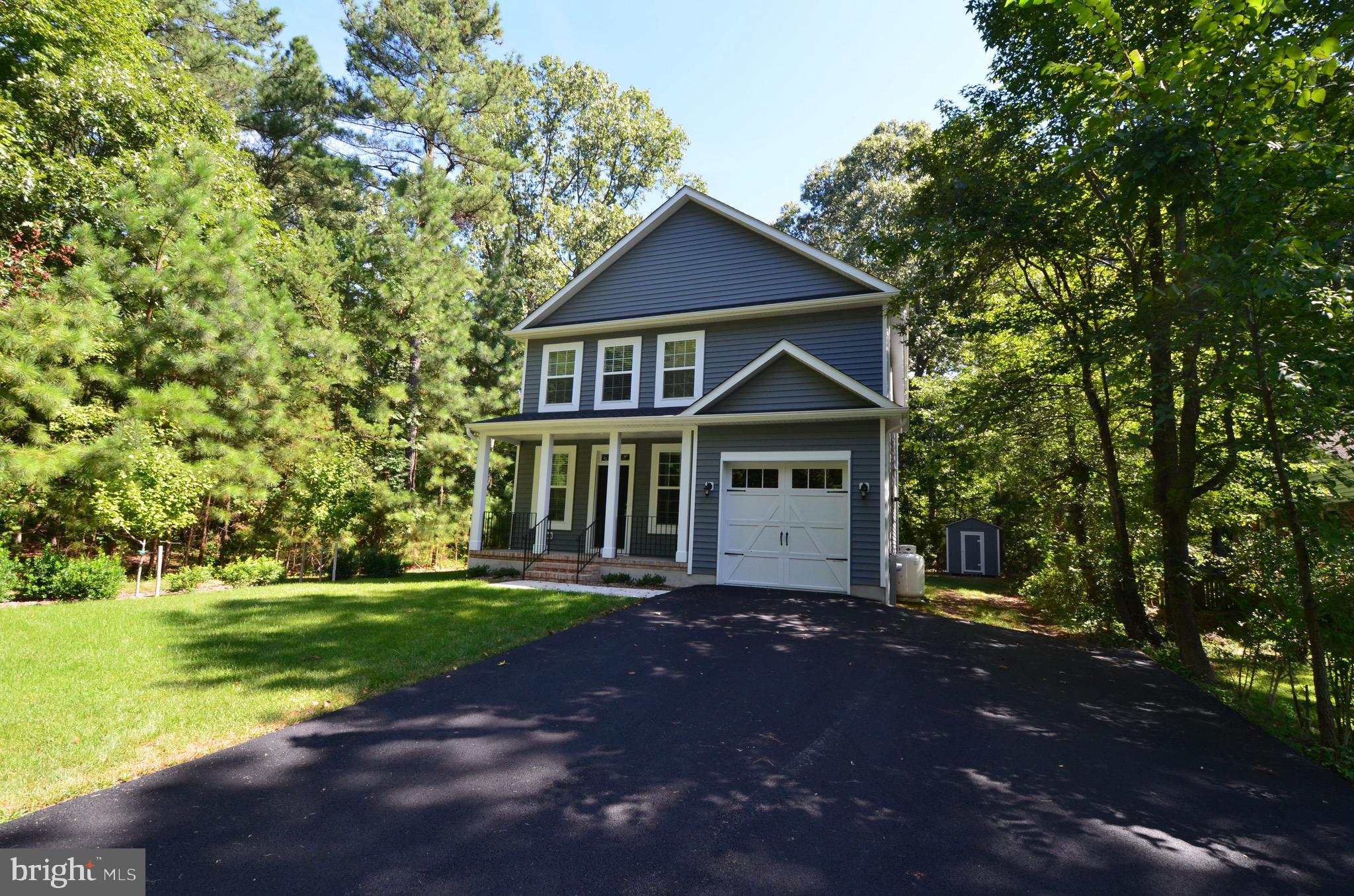 DEALE - Residential Lease