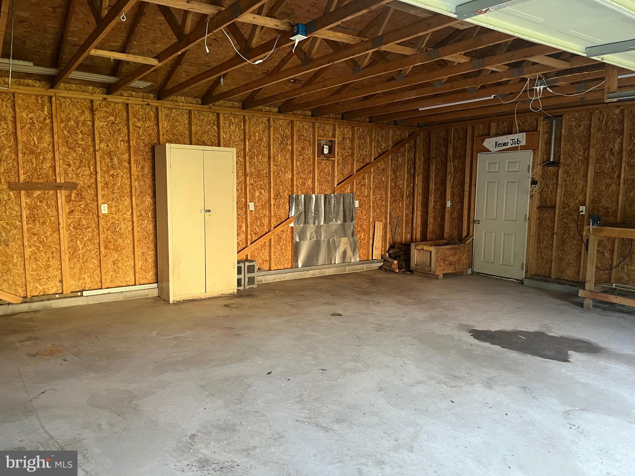 CRYSTAL VALLEY ESTATES - Residential