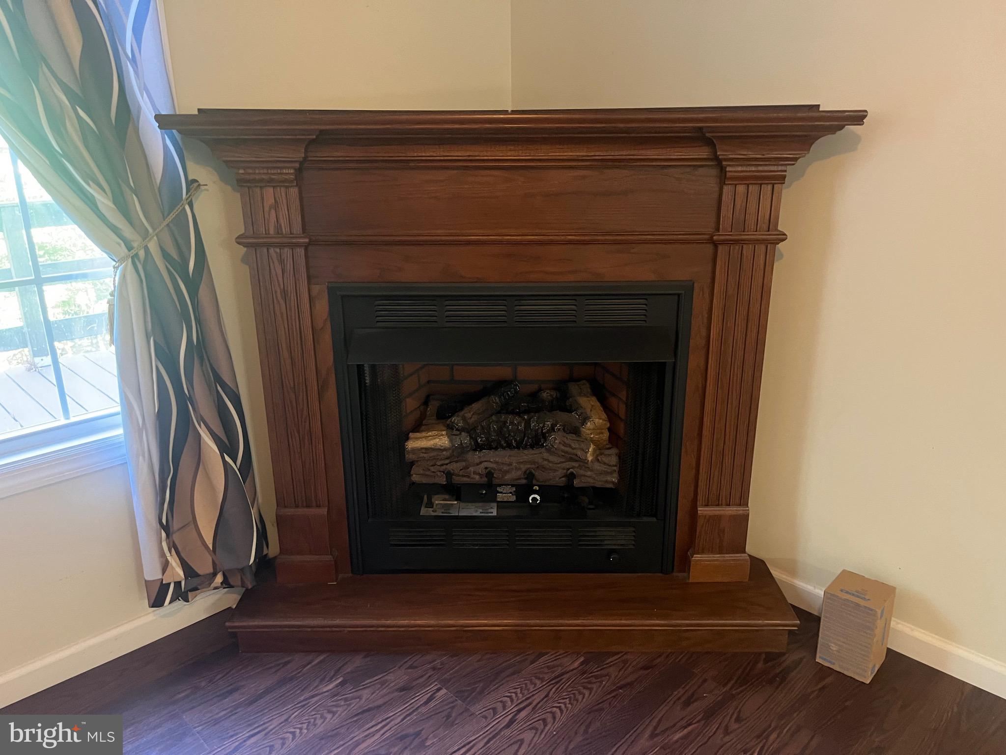 CRYSTAL VALLEY ESTATES - Residential