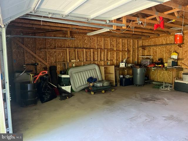 CRYSTAL VALLEY ESTATES - Residential