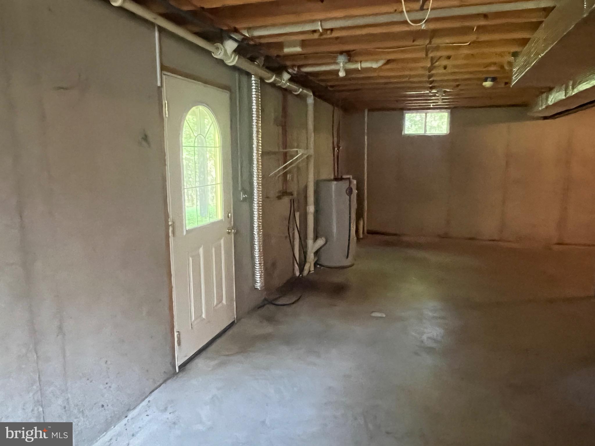 CRYSTAL VALLEY ESTATES - Residential