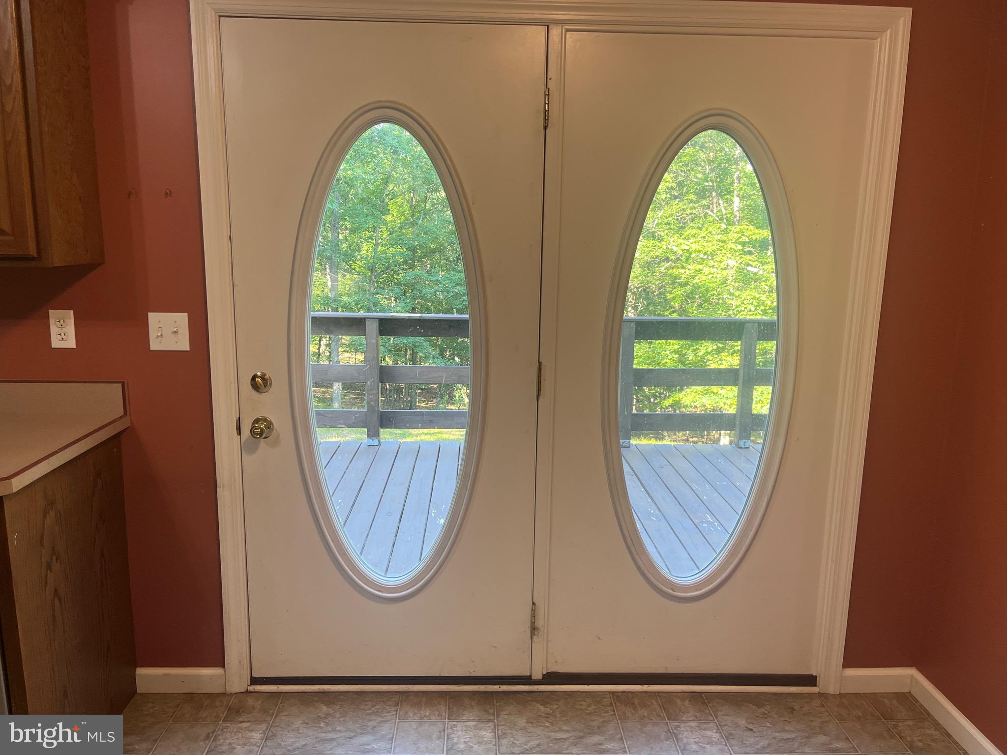 CRYSTAL VALLEY ESTATES - Residential