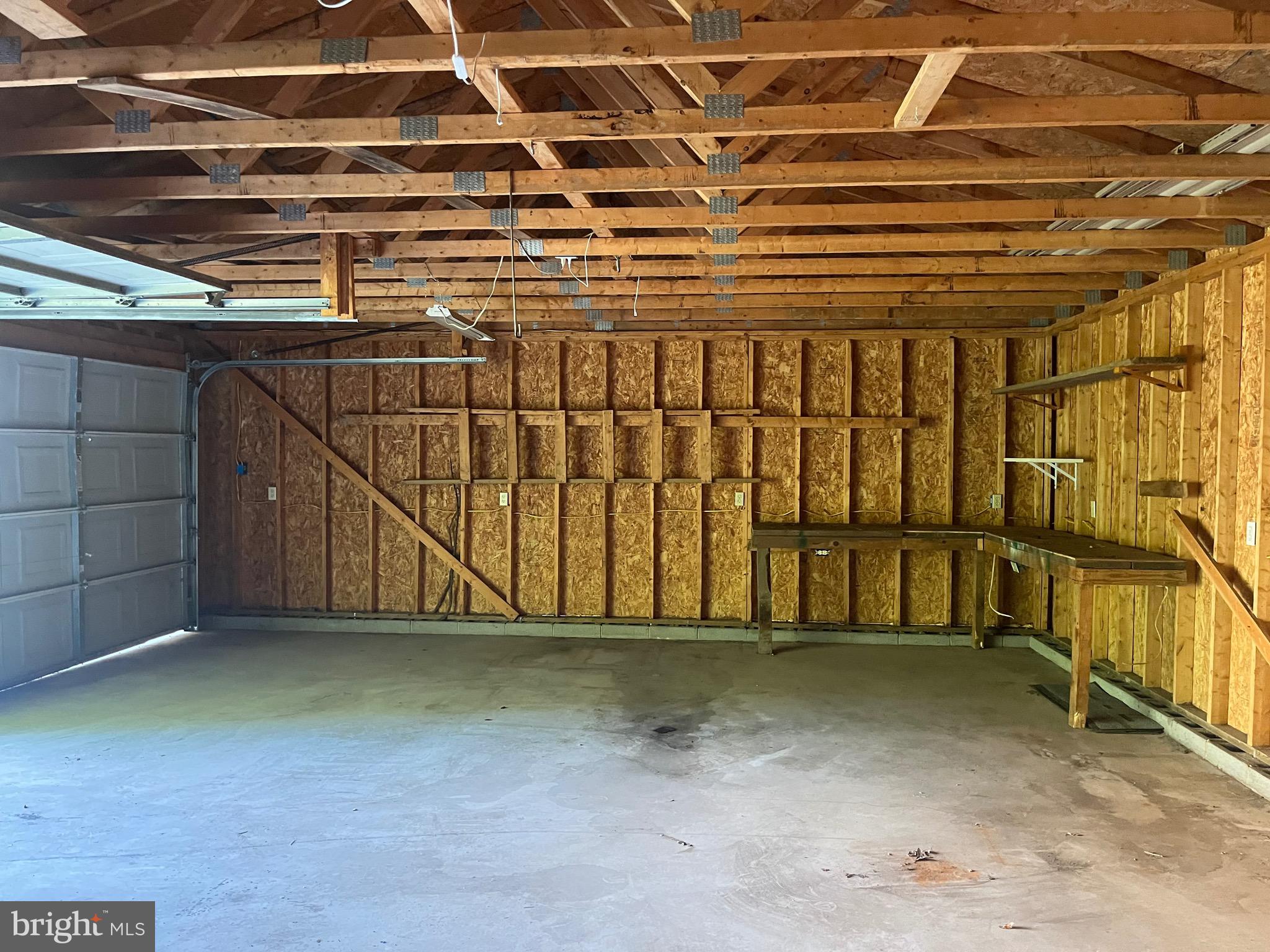 CRYSTAL VALLEY ESTATES - Residential