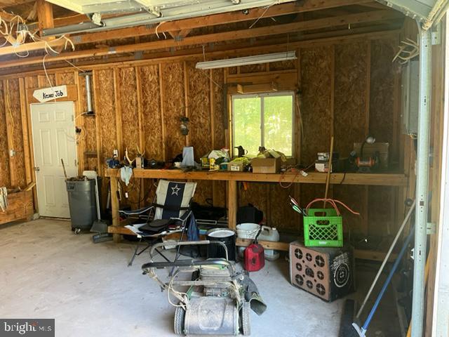 CRYSTAL VALLEY ESTATES - Residential