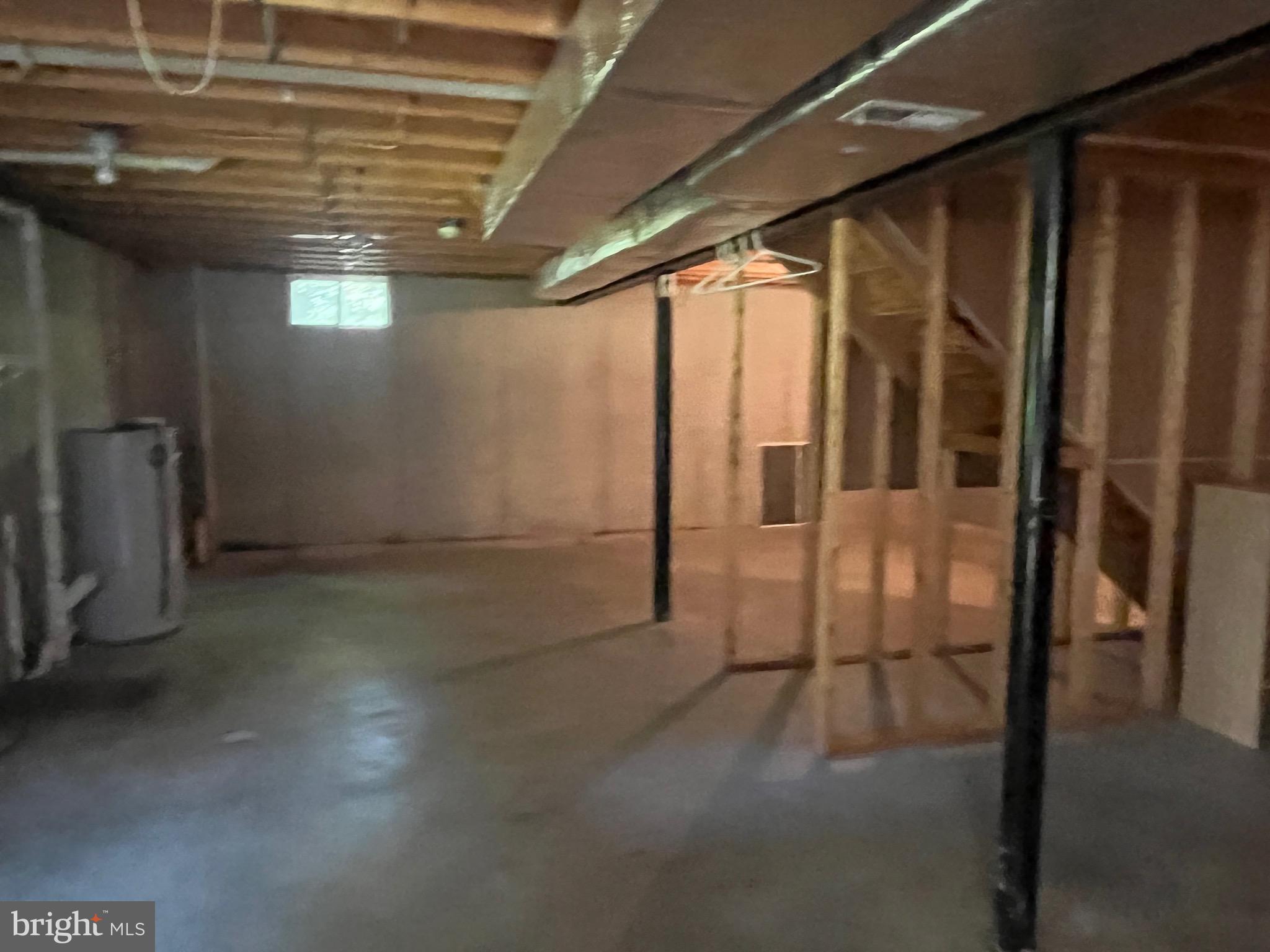 CRYSTAL VALLEY ESTATES - Residential