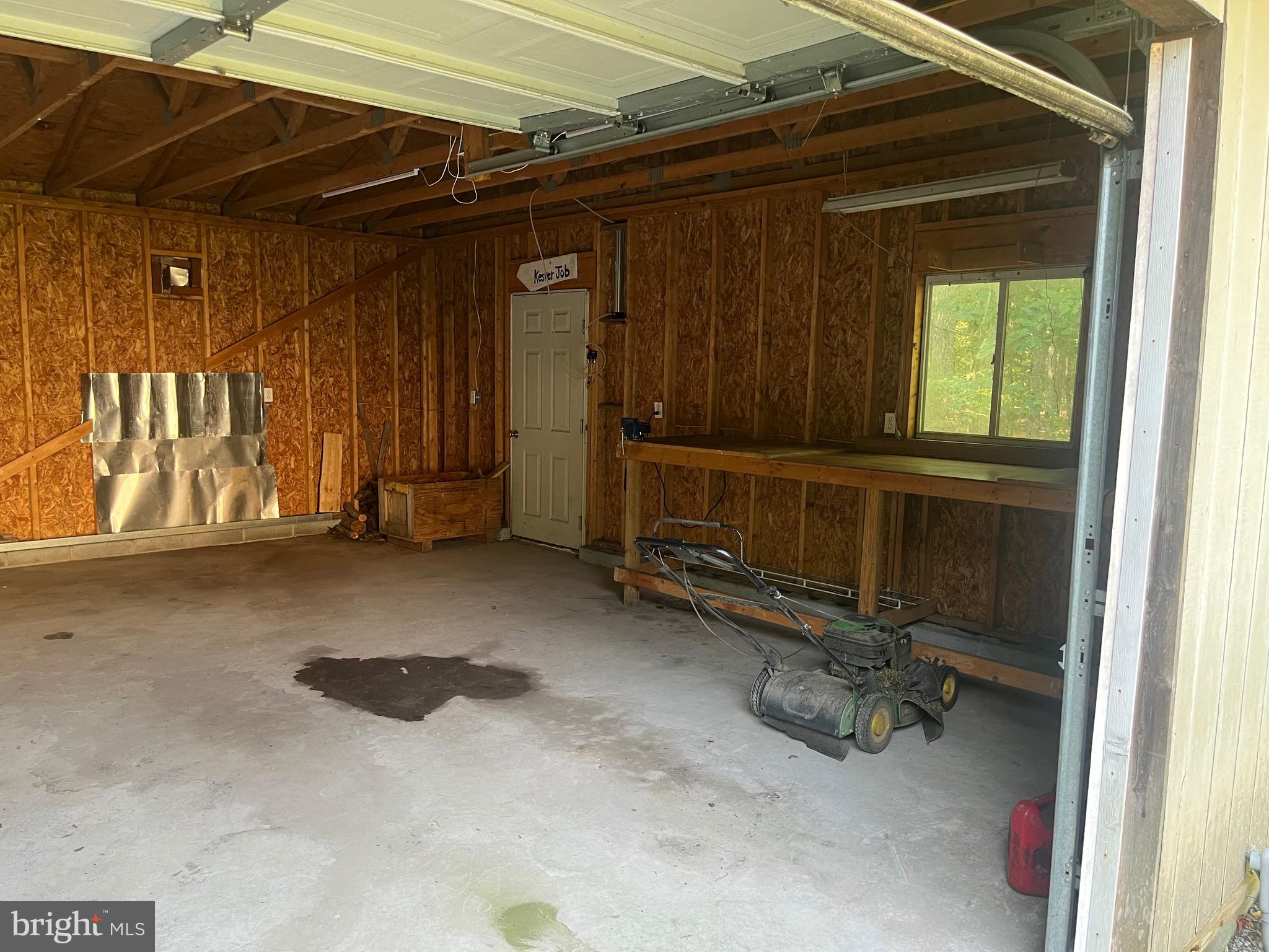 CRYSTAL VALLEY ESTATES - Residential