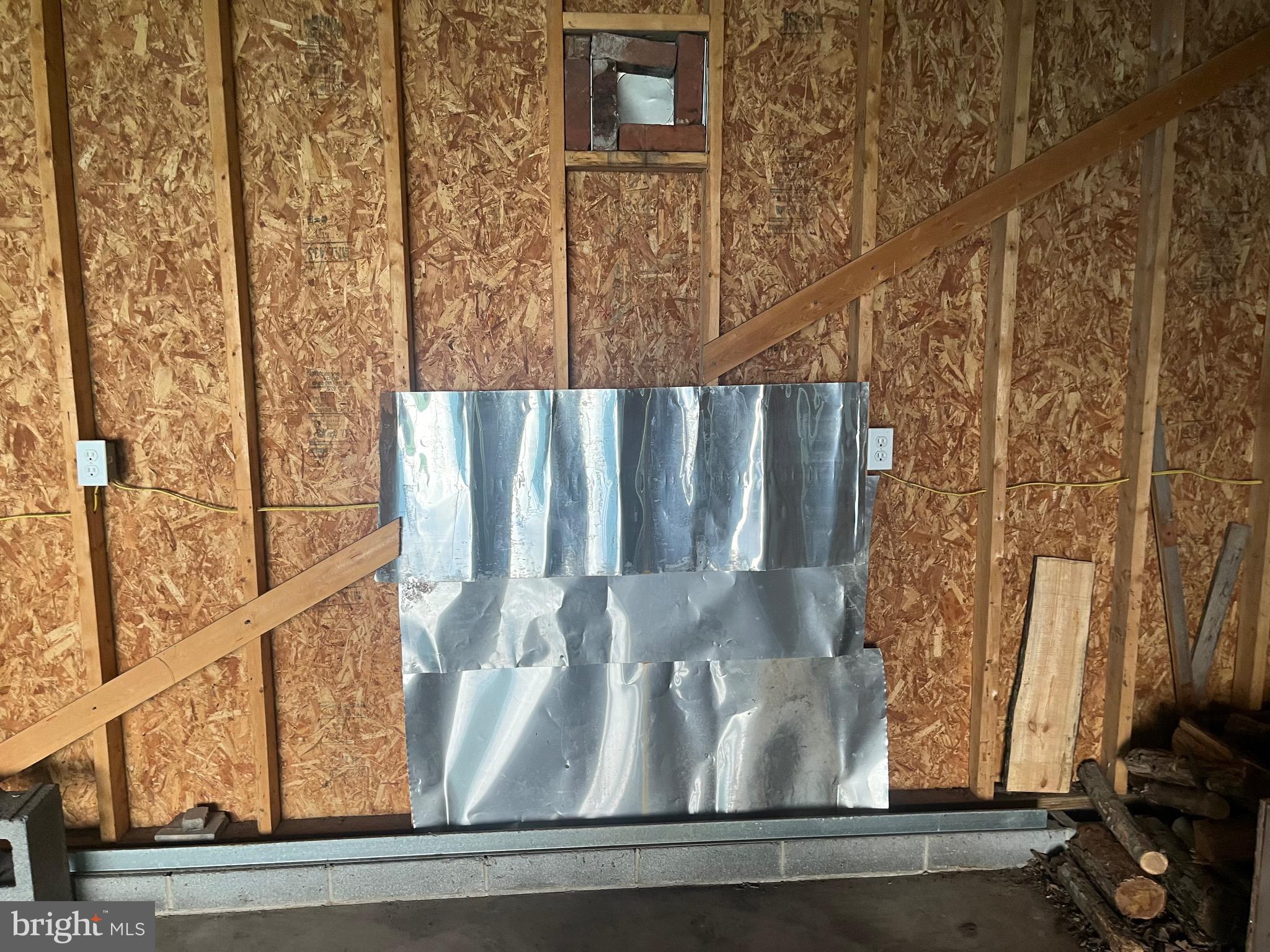 CRYSTAL VALLEY ESTATES - Residential