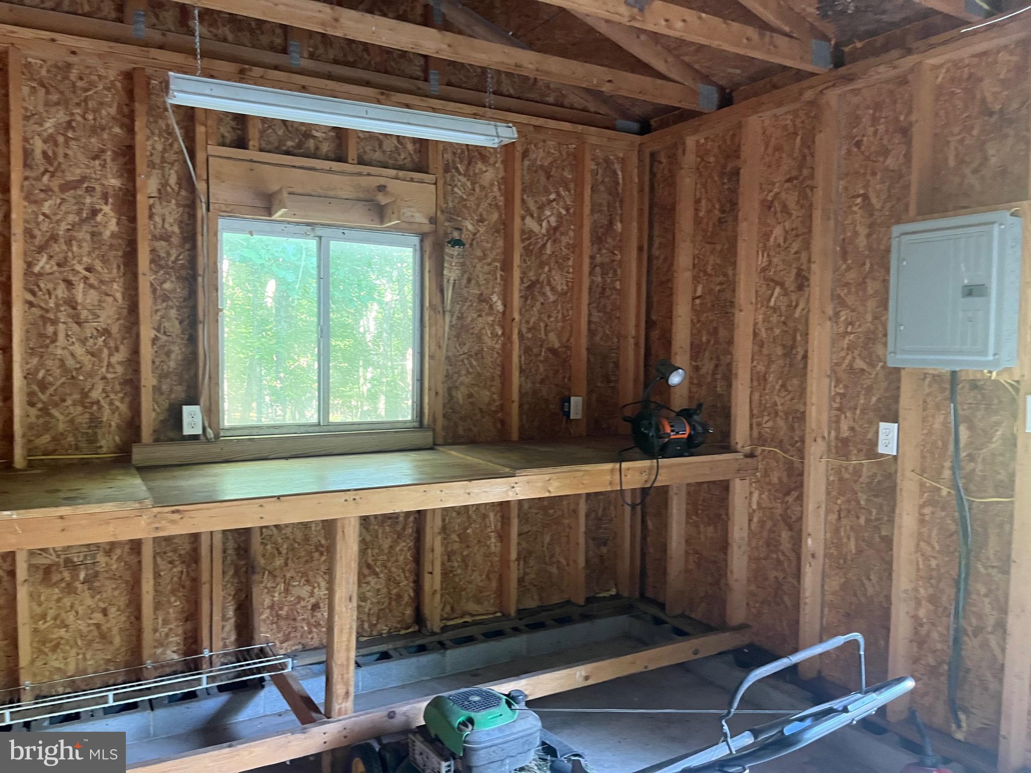 CRYSTAL VALLEY ESTATES - Residential