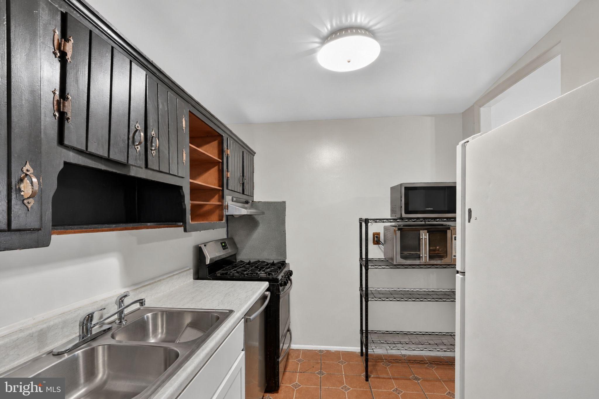 9272 ADELPHI ROAD 101