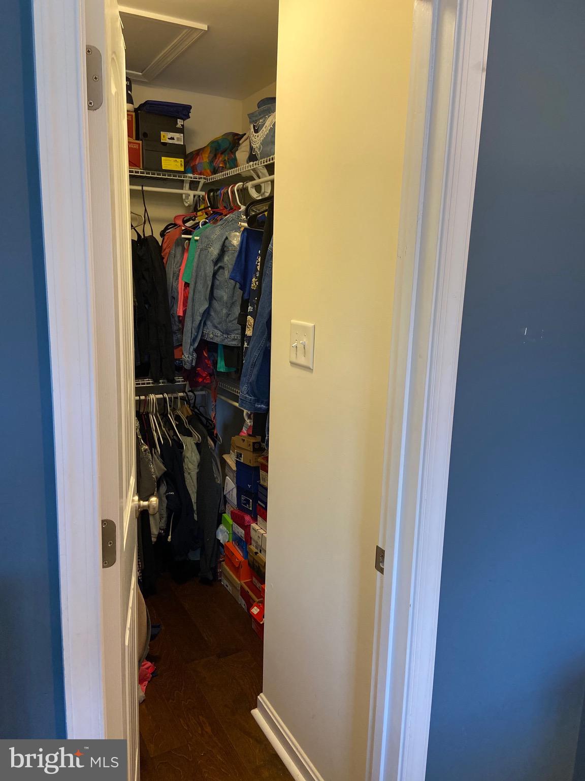 FRANKFORD ESTATES - Residential