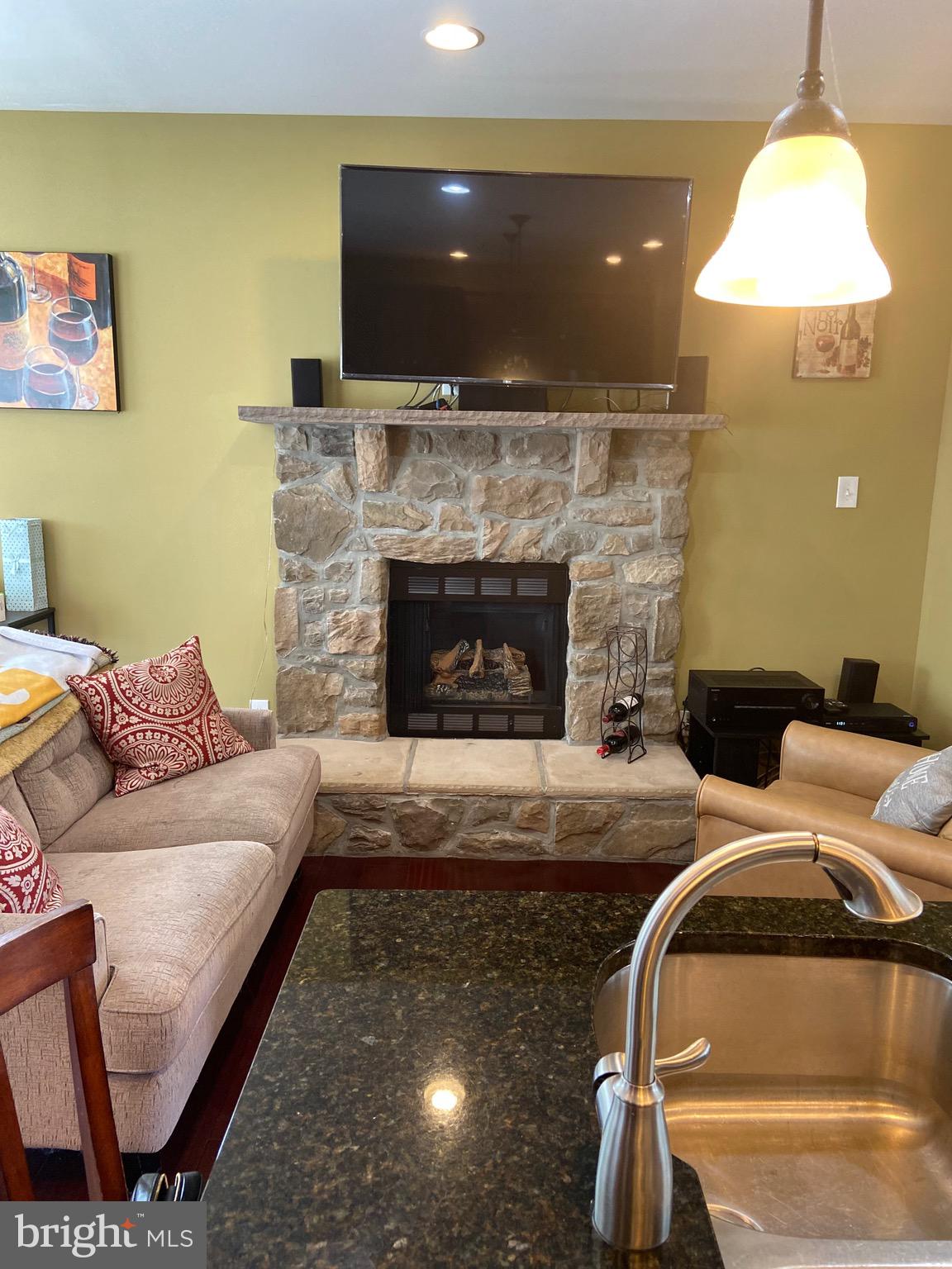 FRANKFORD ESTATES - Residential