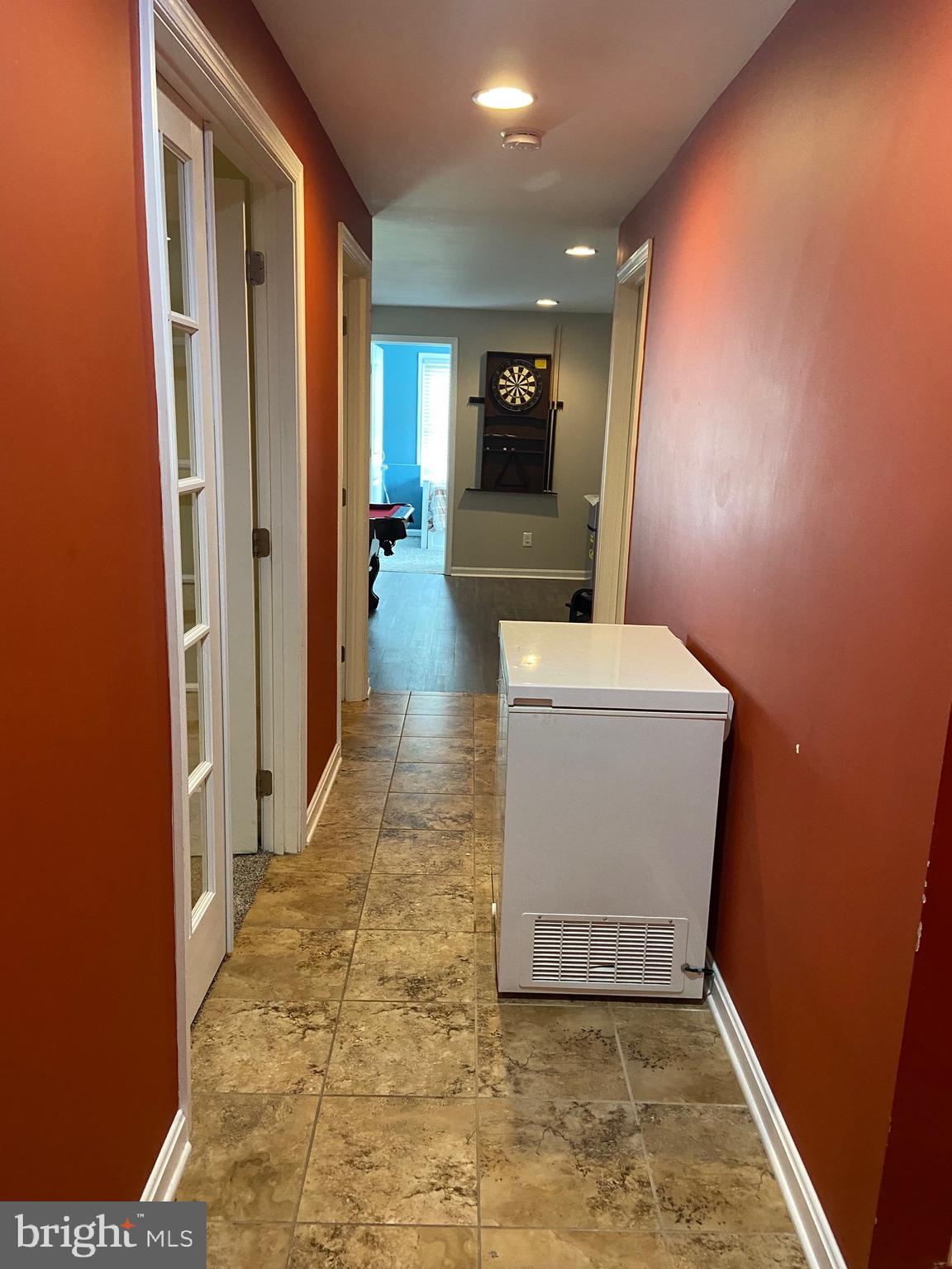 FRANKFORD ESTATES - Residential