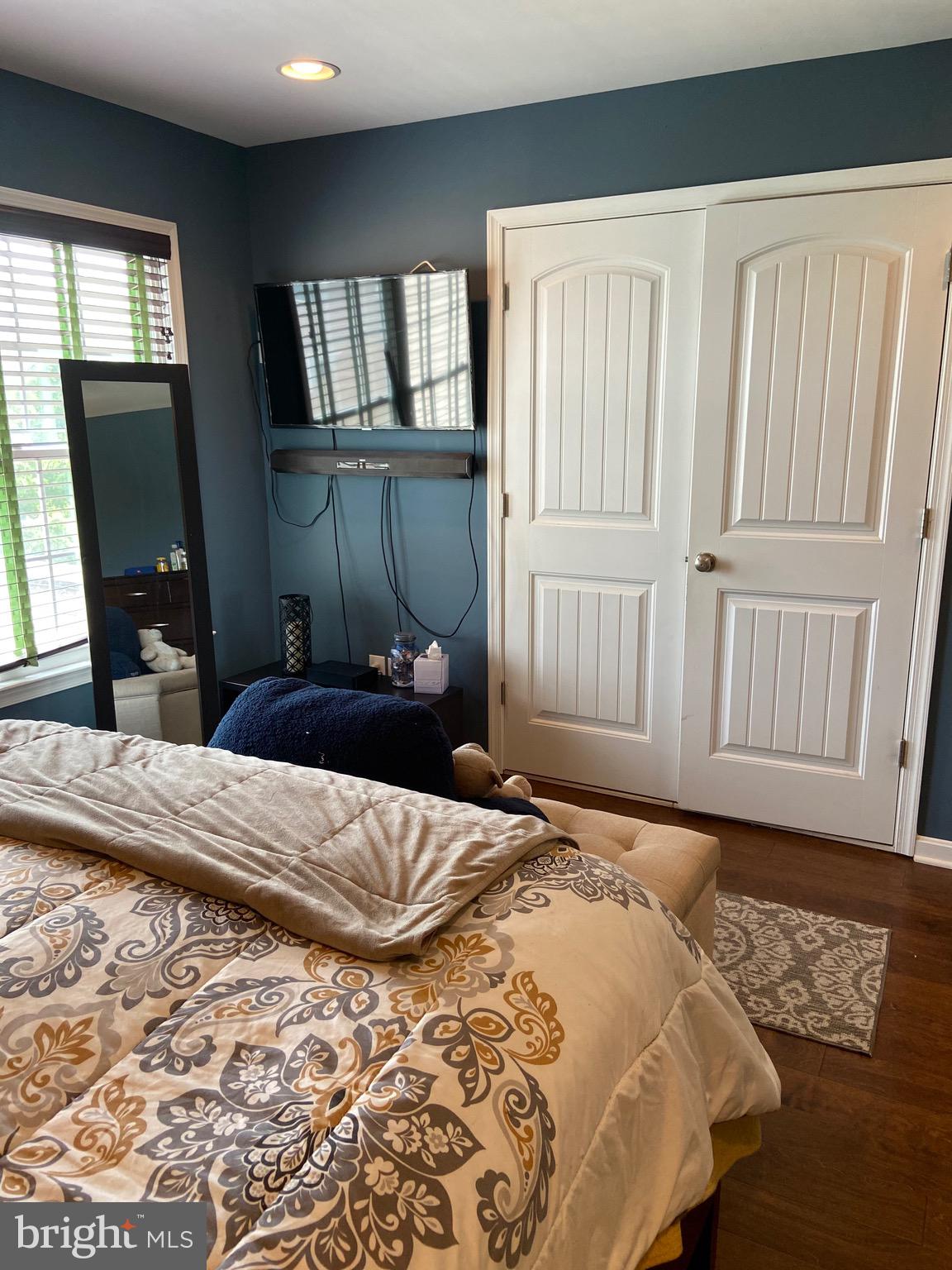 FRANKFORD ESTATES - Residential