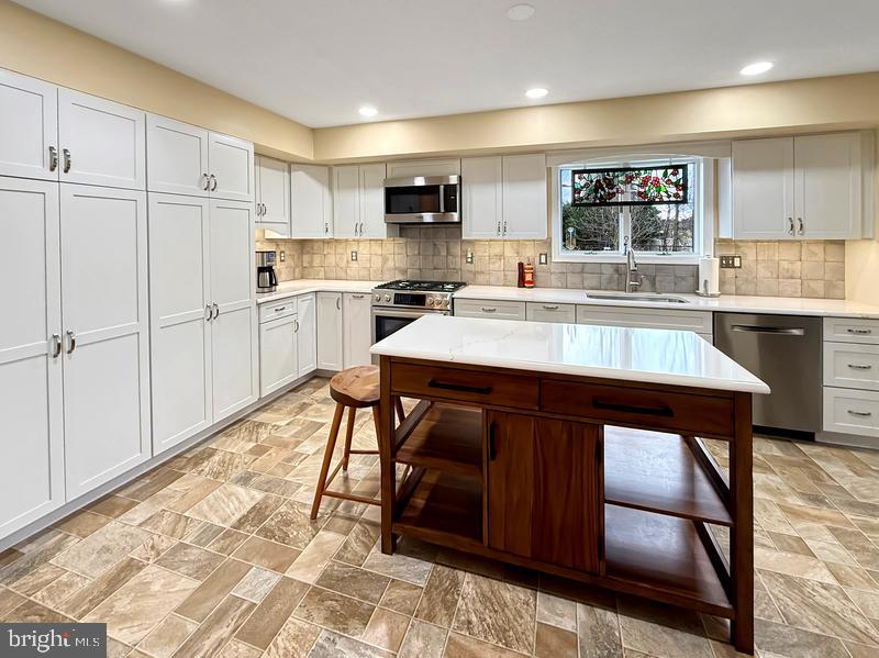 CHERRY GROVE ESTATES - Residential