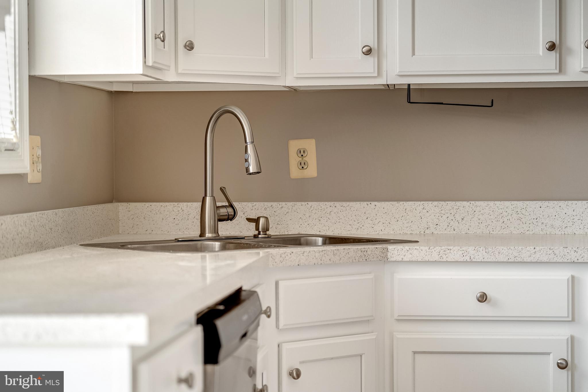 BRIDLEWOOD - Residential Lease