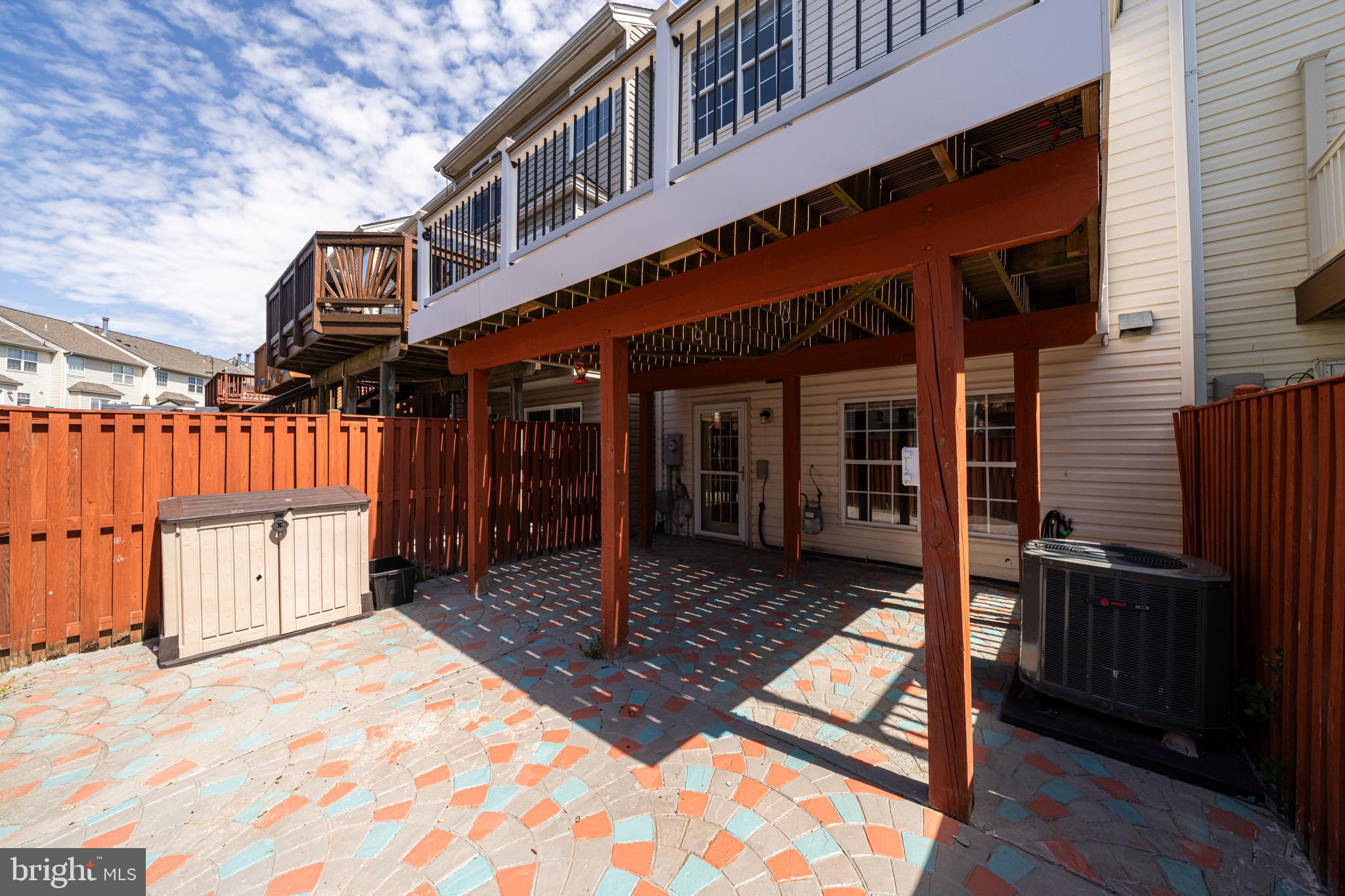 BRIDLEWOOD - Residential Lease