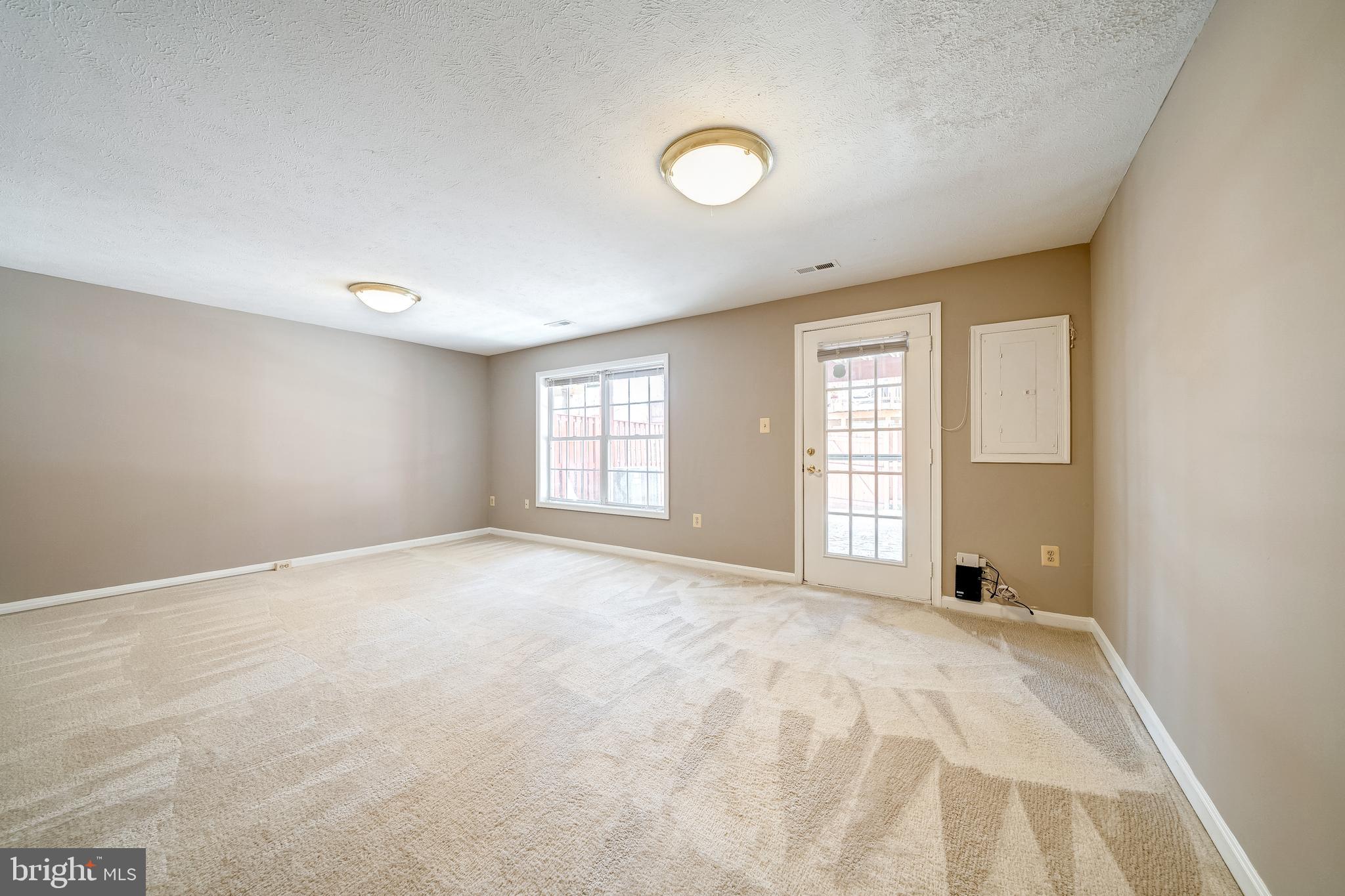 BRIDLEWOOD - Residential Lease