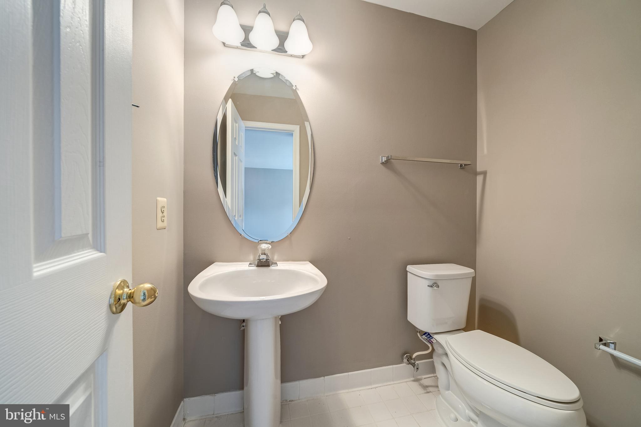 BRIDLEWOOD - Residential Lease